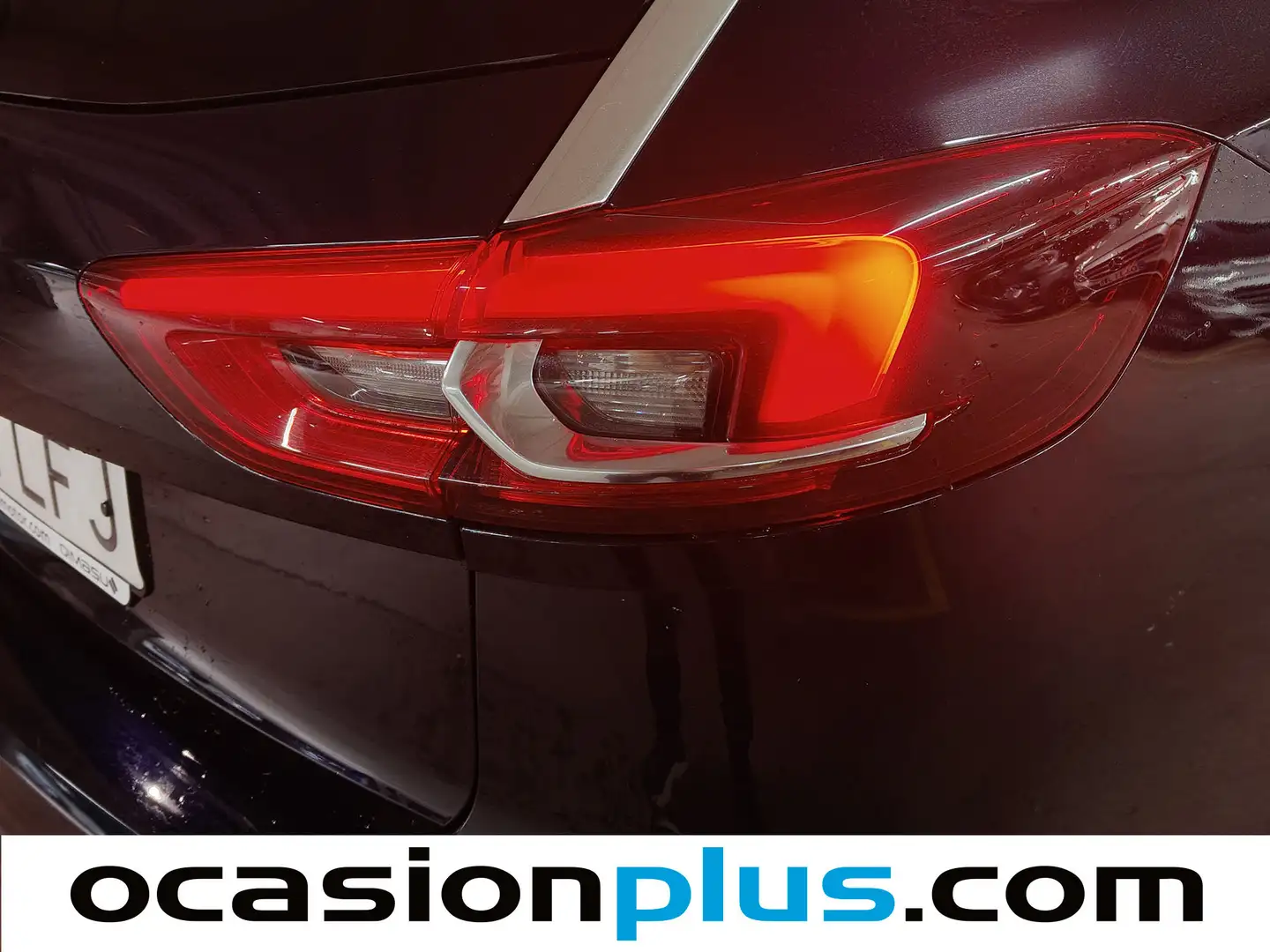 Foto Opel Insignia Opel Insignia Sports Tourer 1.6 CDTI D Innovation (136 CV)