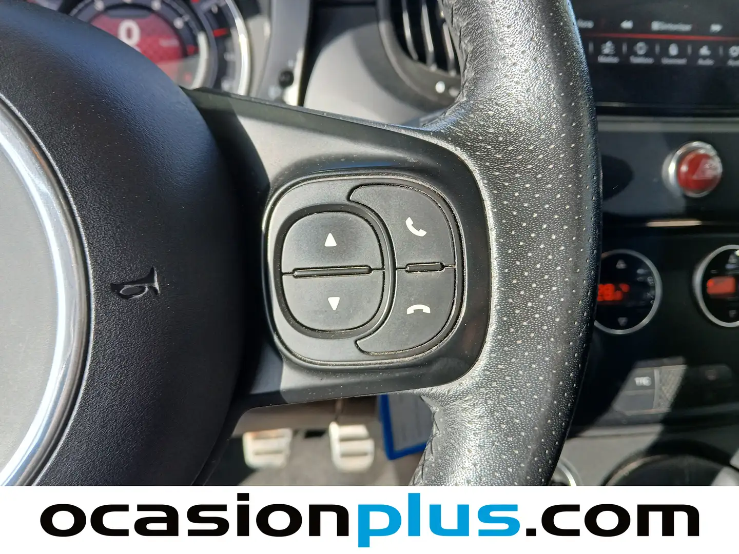 Foto Abarth 500 Abarth 500 1.4 16v T-Jet 595 (165 CV)