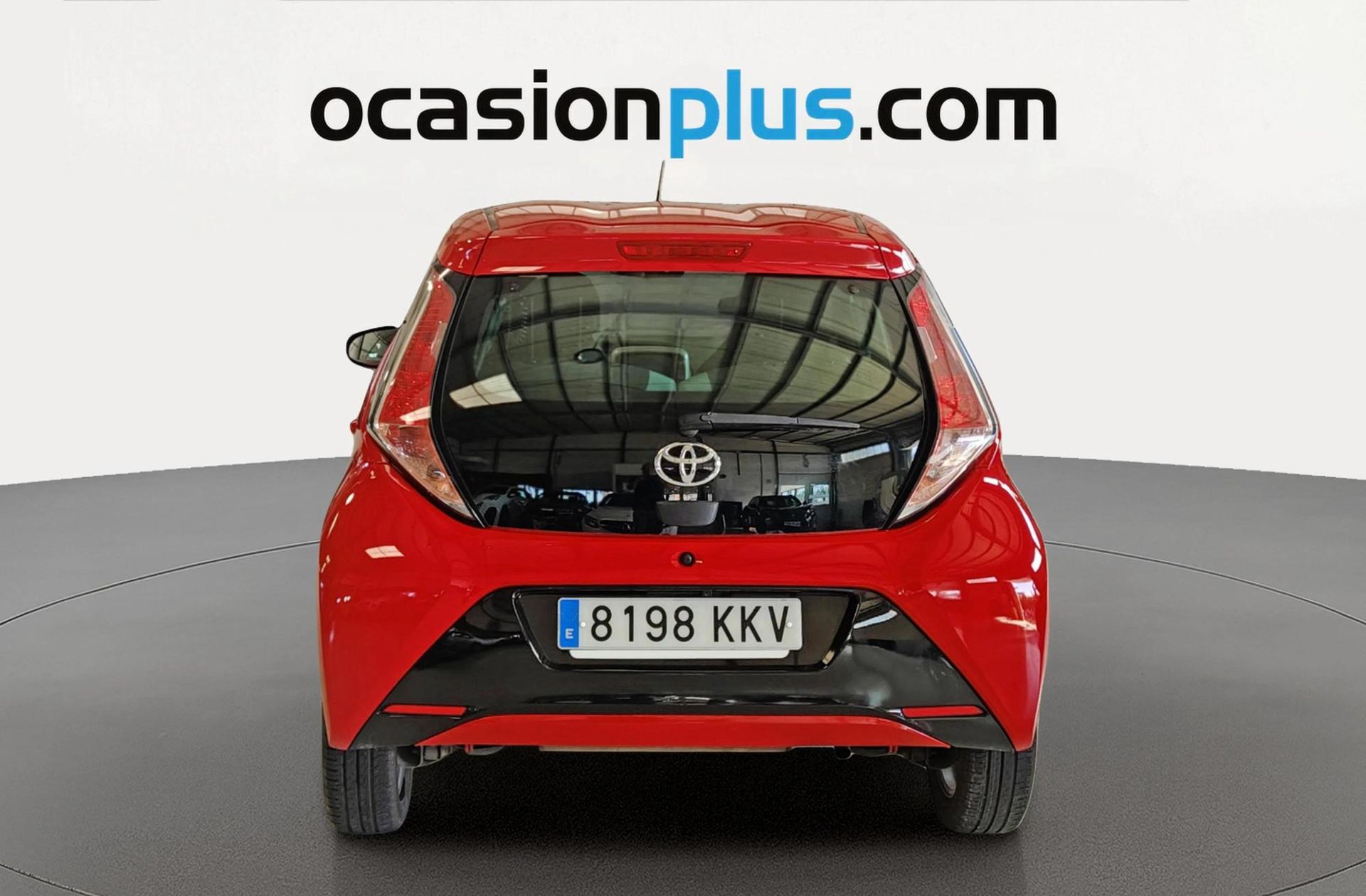 Toyota Aygo 1.0 70 x-play - foto 12