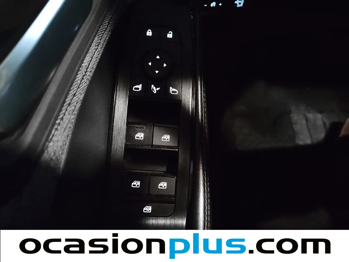 Foto Nissan X-TRAIL Nissan X-Trail 1.5 VC Turbo MHEV N-Connecta Xtronic (163 CV) 7 Plazas