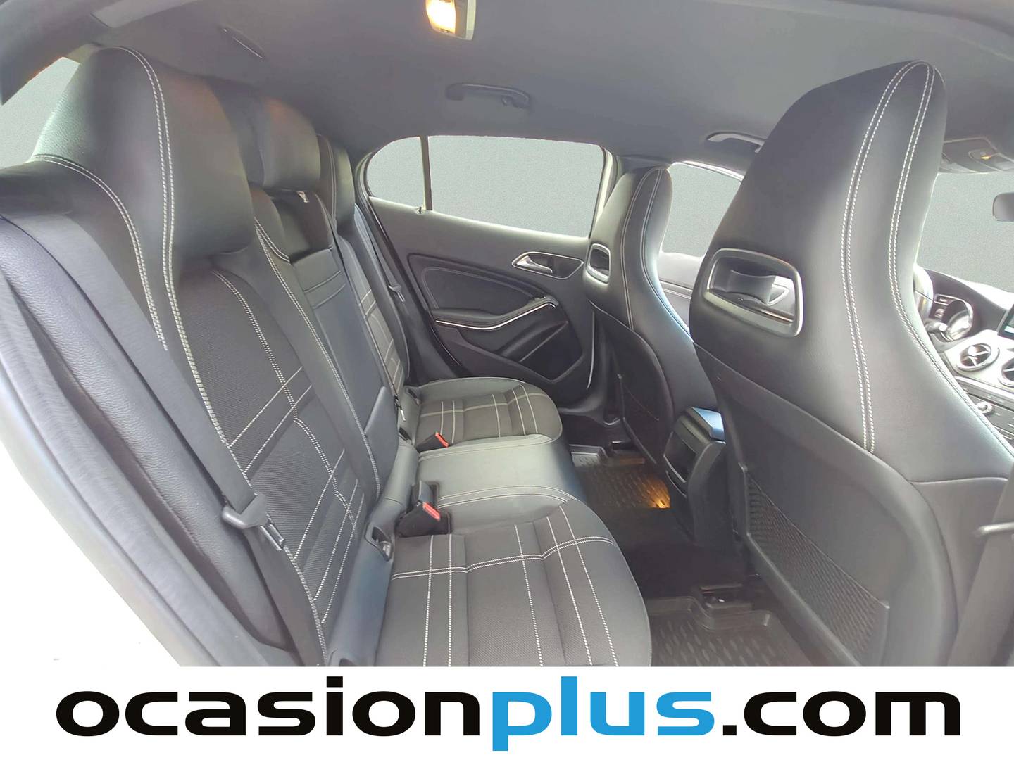 Mercedes GLA Mercedes GLA 200 d AMG Line (136 CV) al mejor precio