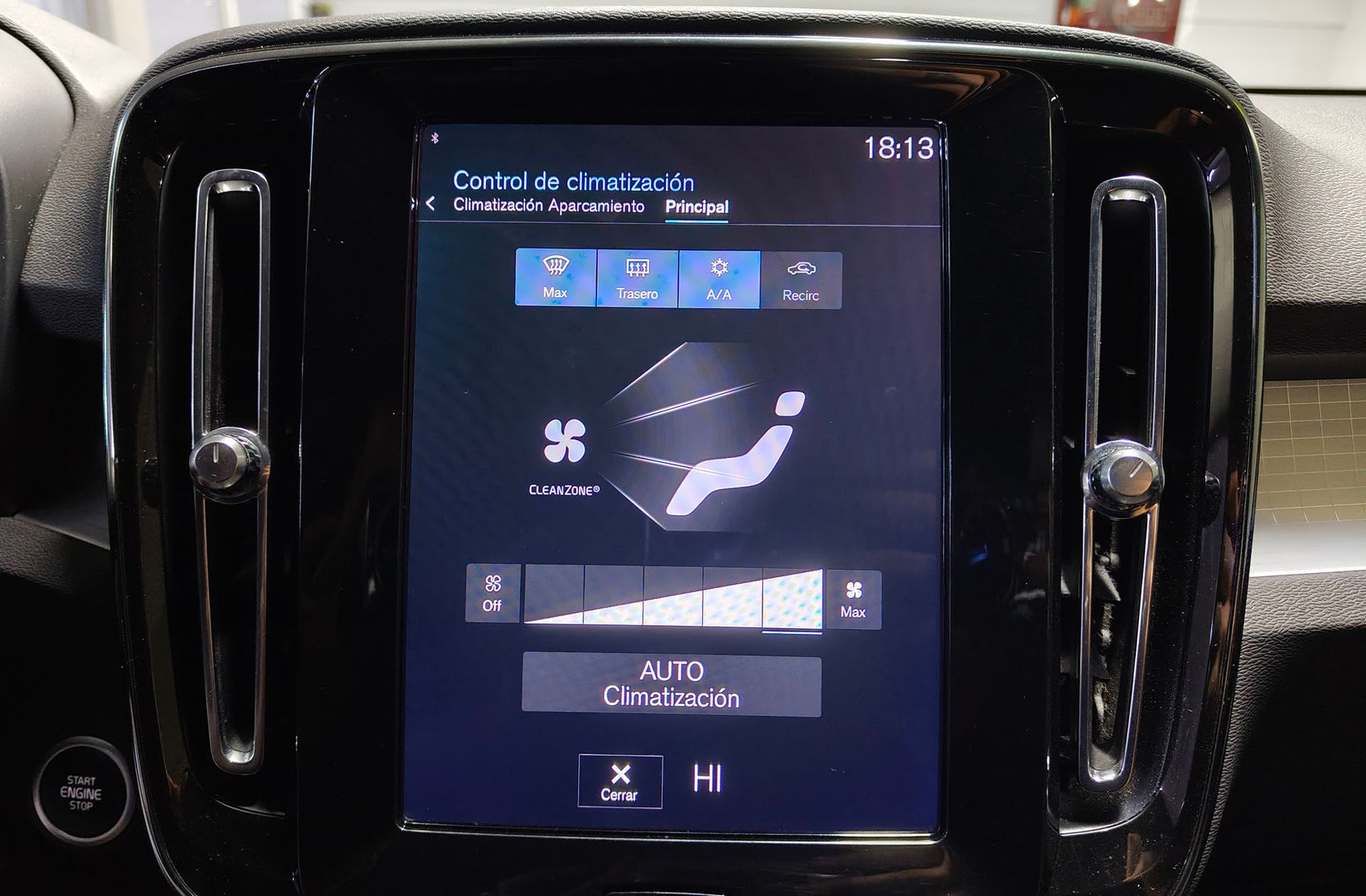 Volvo XC40 T3 Business Plus - foto 30
