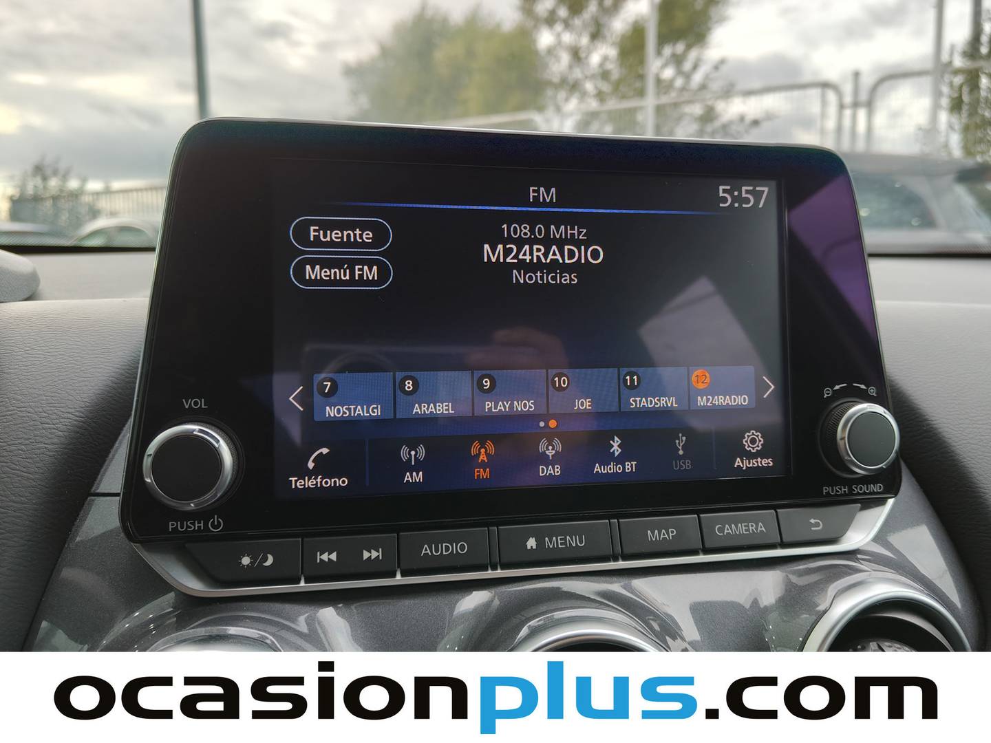 Foto Nissan JUKE Nissan Juke DIG-T N-Design Black (114 CV)