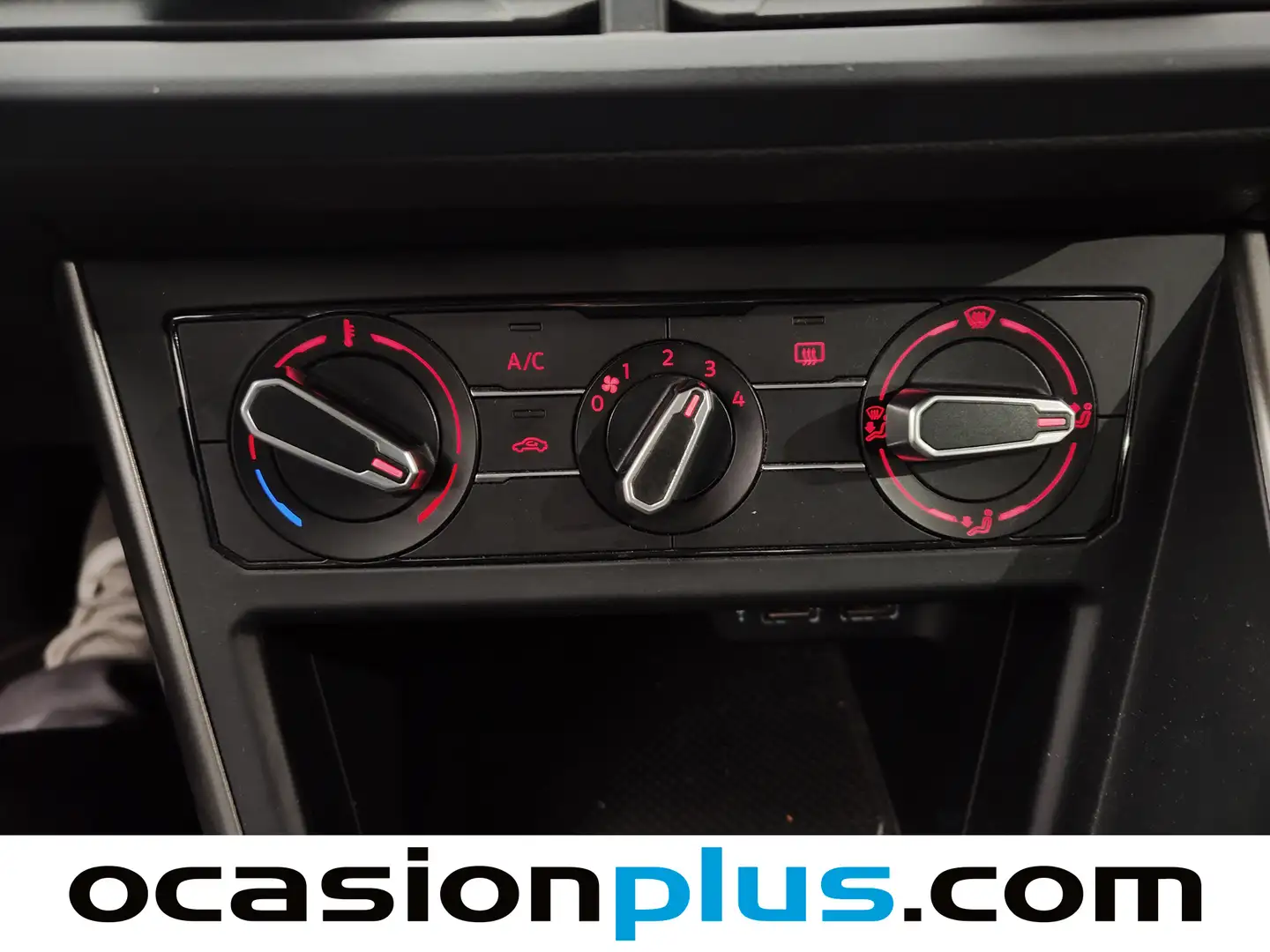 Foto Volkswagen Polo Volkswagen Polo Advance 1.0 TSI (95 CV)