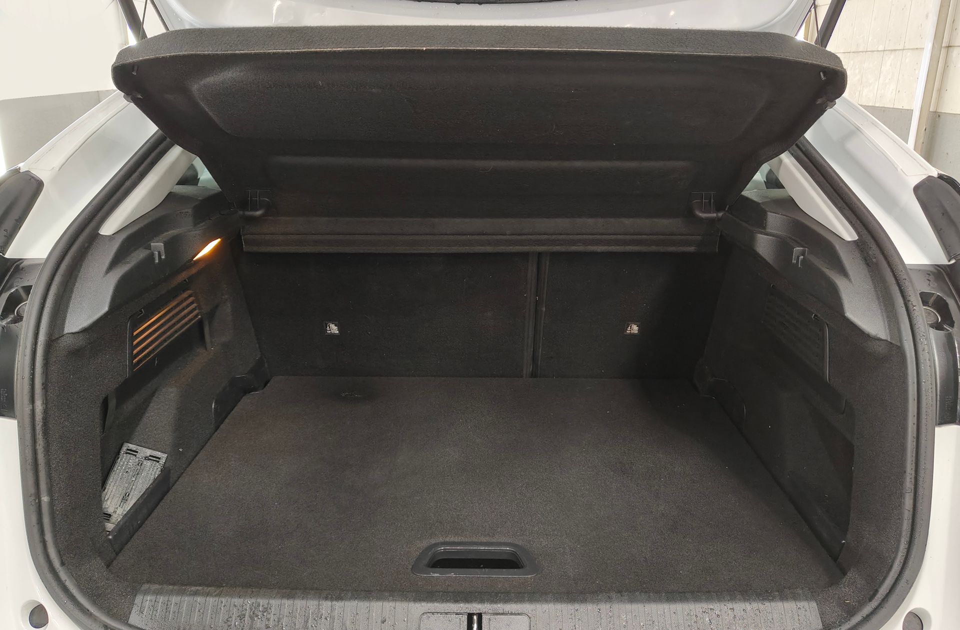 Citroën C4 BlueHDi 130 Plus EAT8 - foto 18