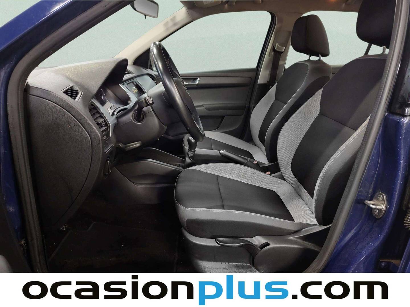 Foto asientos delanteros Skoda Fabia Skoda Fabia 1.2 TSI Like (90 CV)
