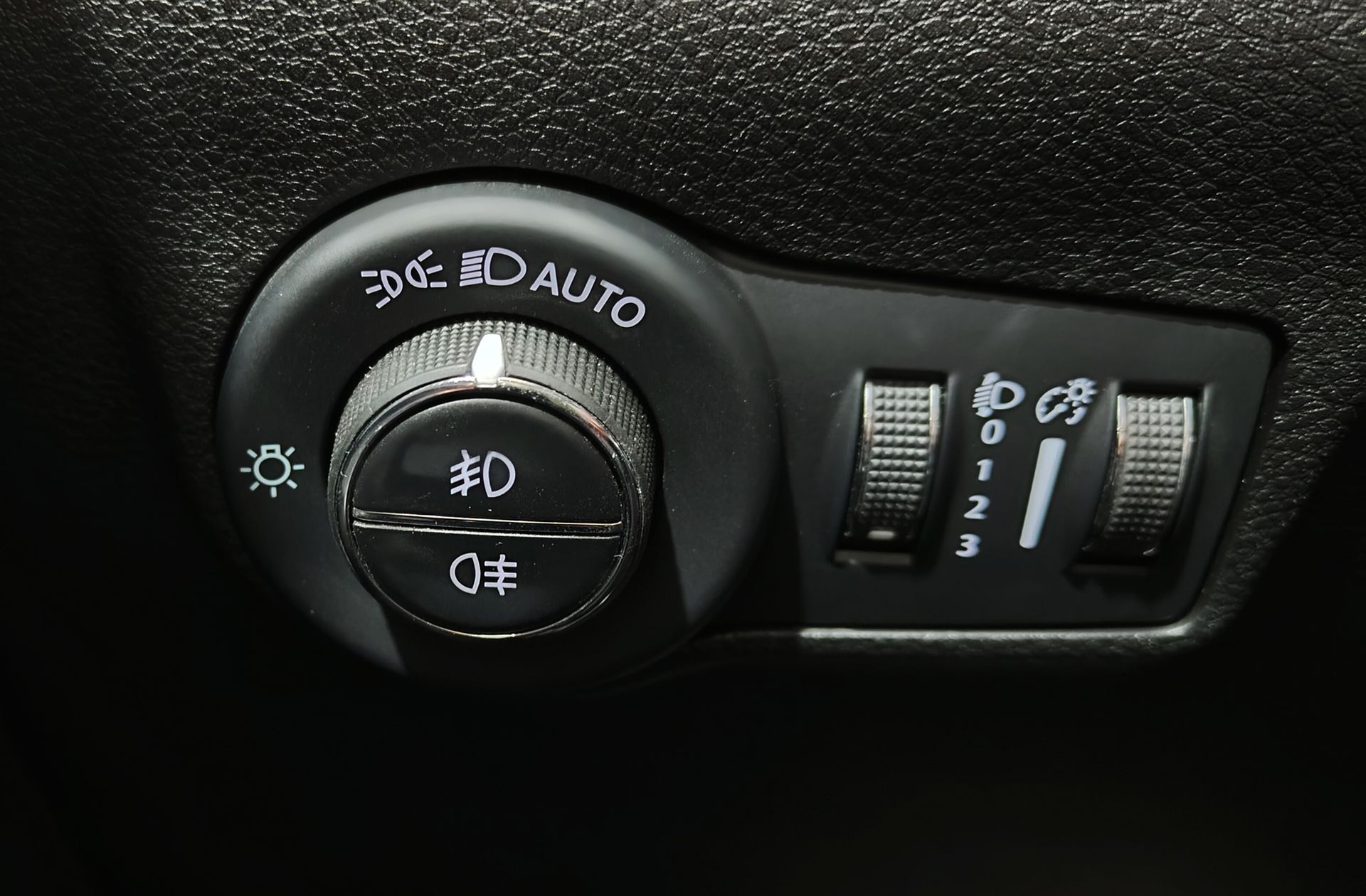 Jeep Compass 1.3 Gse Limited 4x2 FWD - foto 11