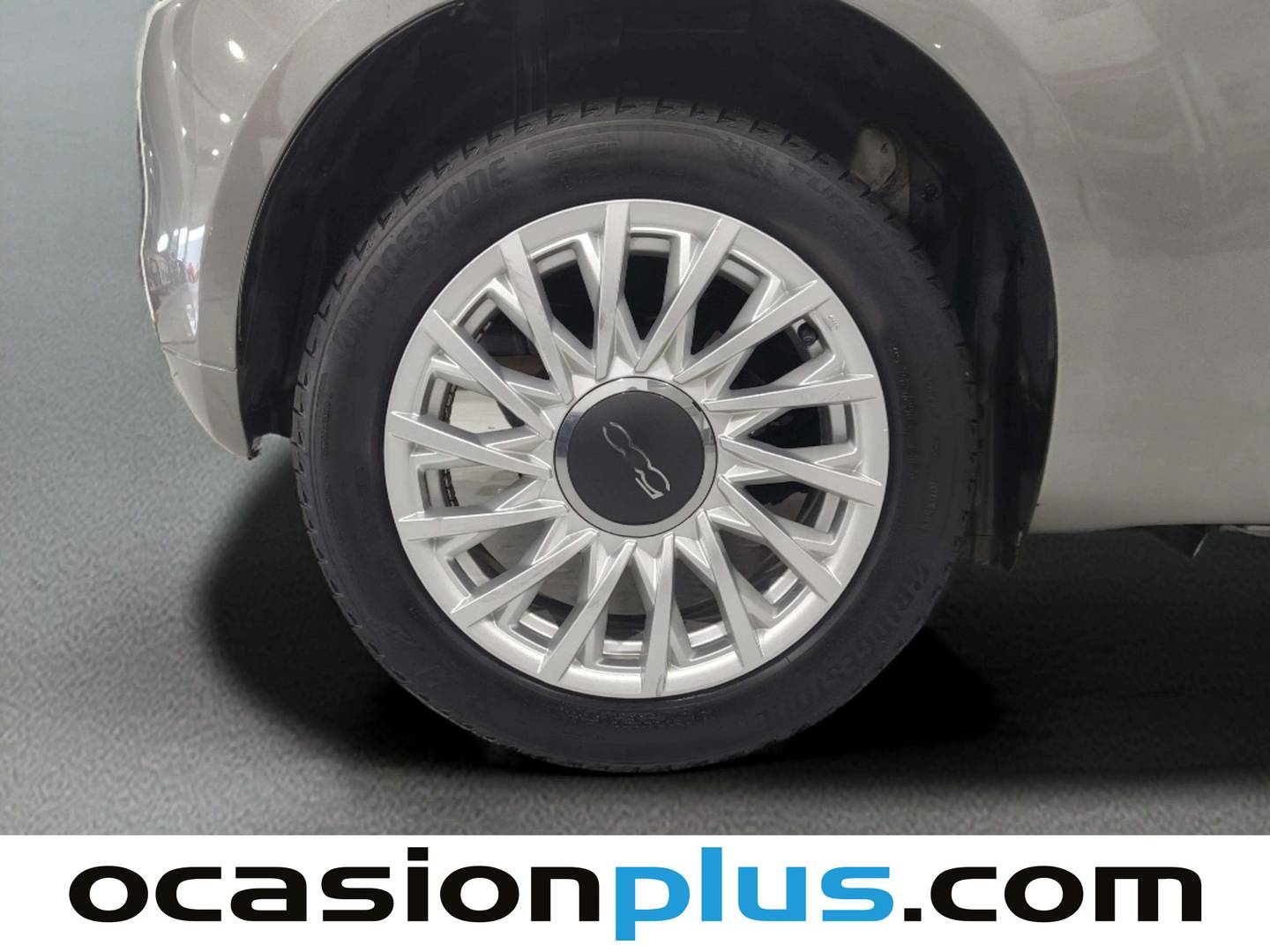 Foto Fiat 500 Fiat 500 1.2 8v Lounge (69 CV)