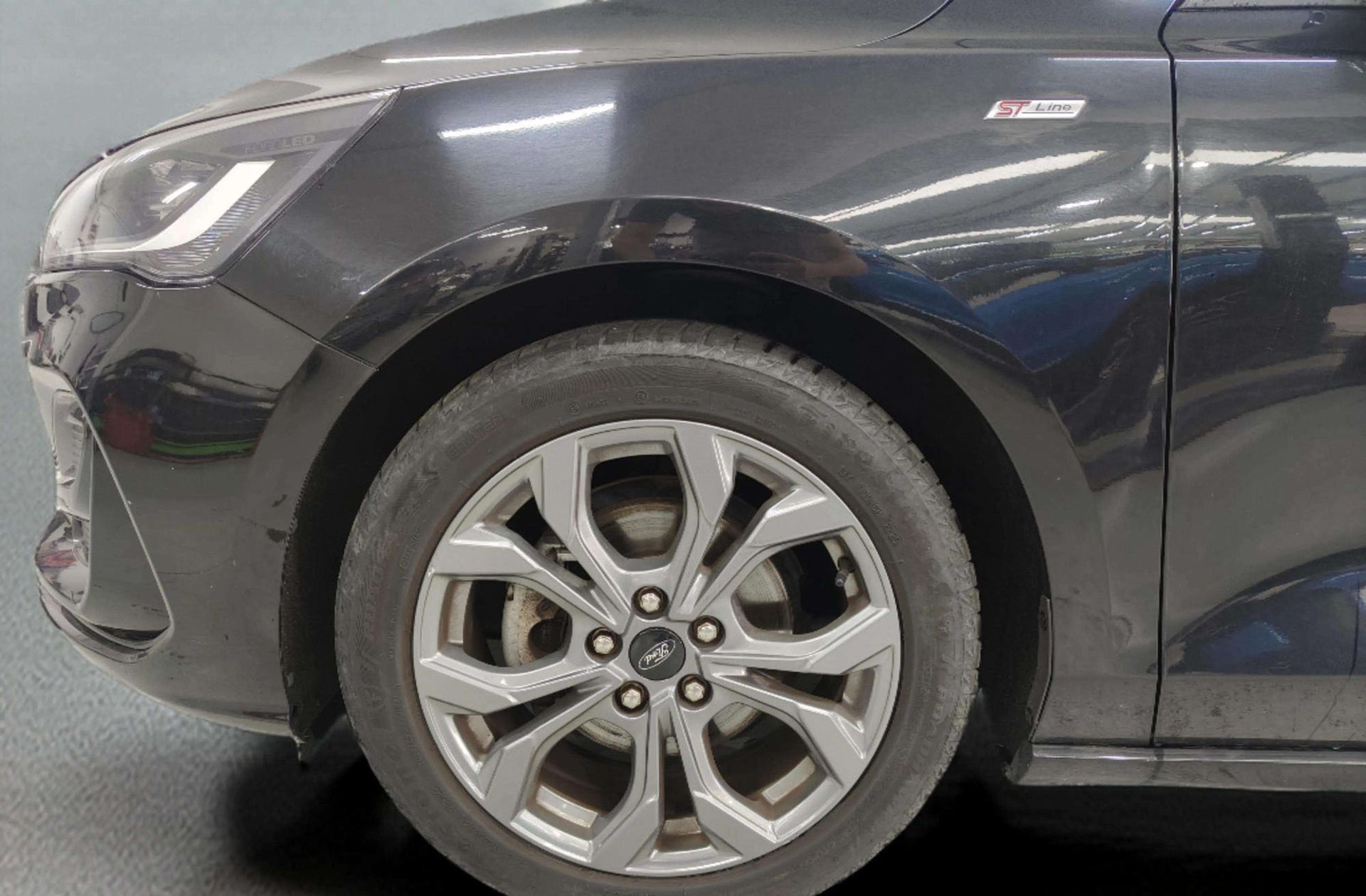Ford Focus SportBreak 1.0 EcoBoost MHEV ST-Line - foto 33