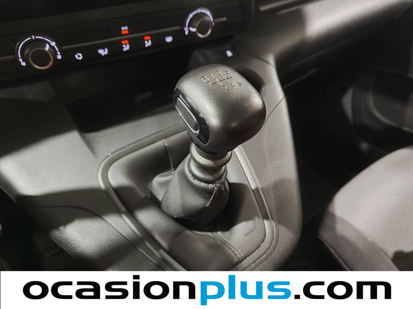 Extras y acabados del Citroën Berlingo Citroën Berlingo BlueHDi 100 Talla M Live Pack (102 CV)