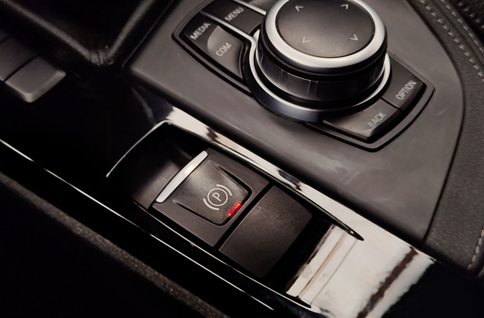 BMW X1 sDrive18i - foto 35