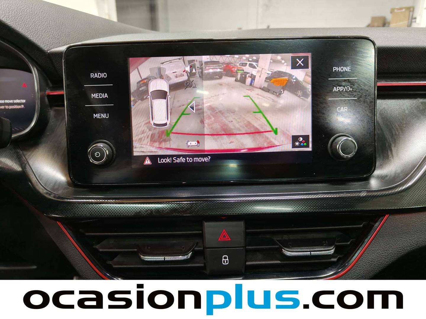 Acabados Skoda Kamiq Skoda Kamiq 1.0 TSI Montecarlo DSG (110 CV)