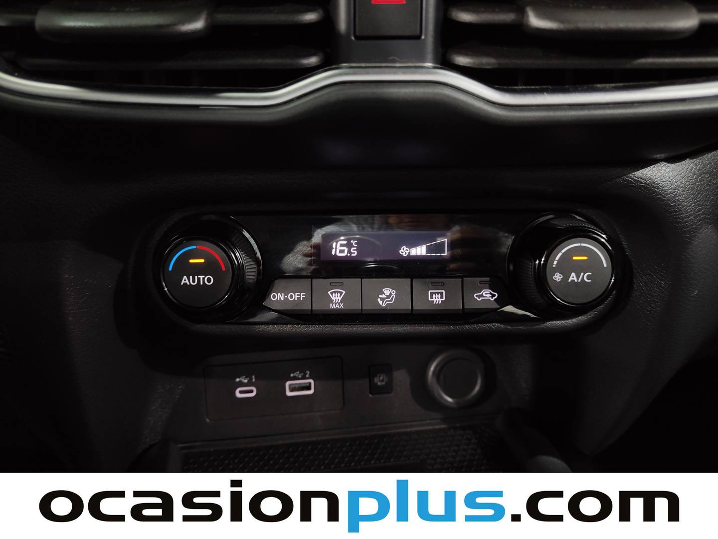 Foto Nissan JUKE Nissan Juke DIG-T N-Connecta 4x2 (114 CV)