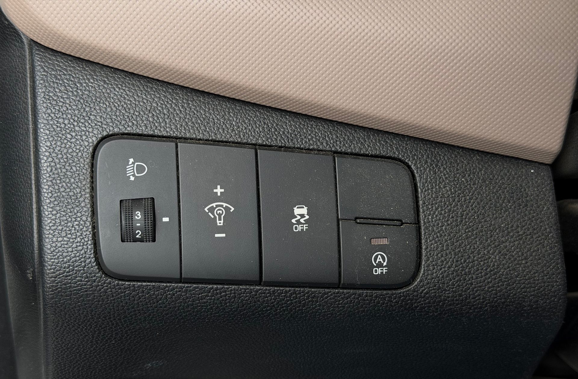 Hyundai i10 1.0 BlueDrive Klass - foto 19