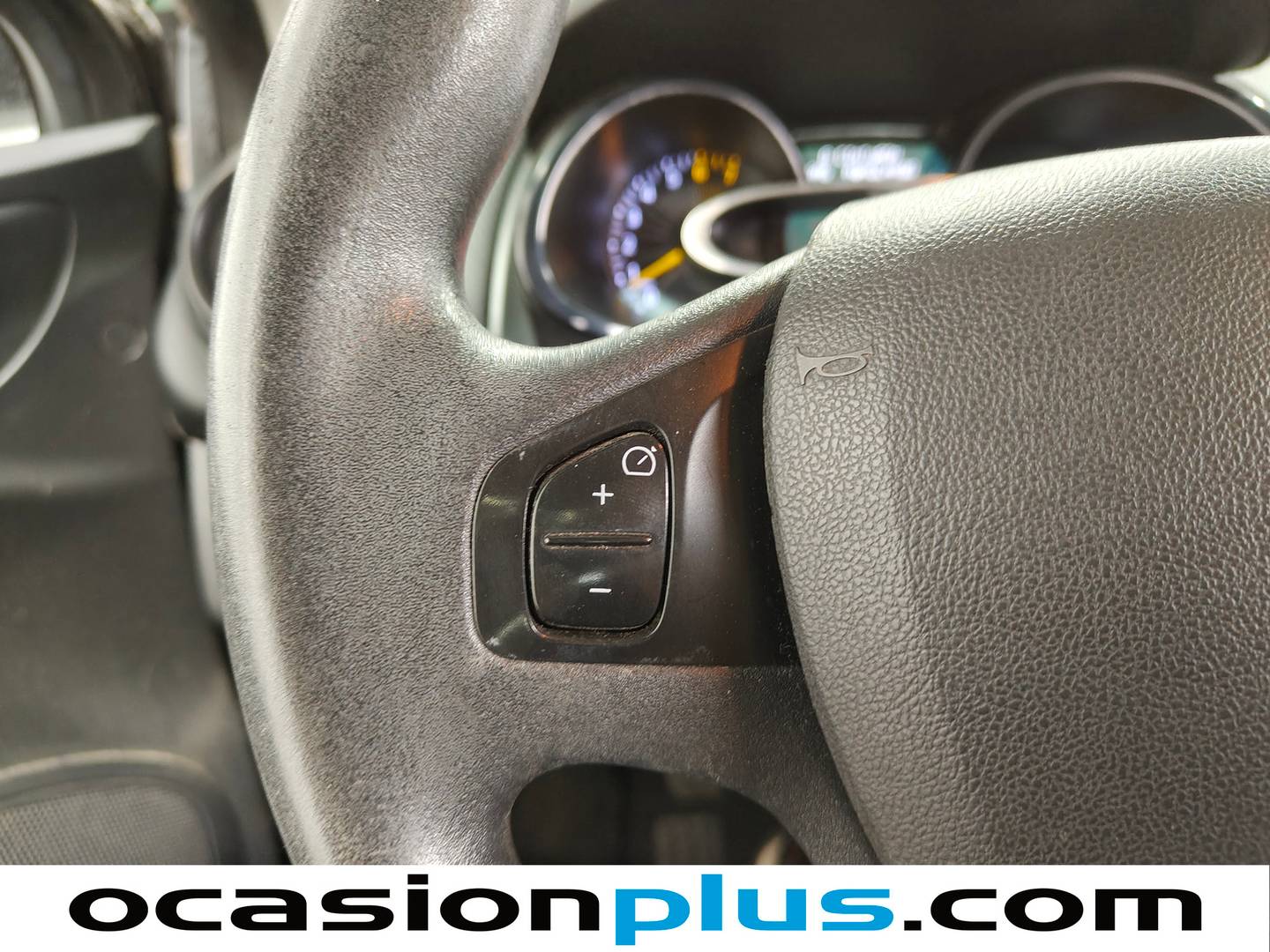Renault Clio Renault Clio 1.2 16v Authentique (75 CV) seminuevo