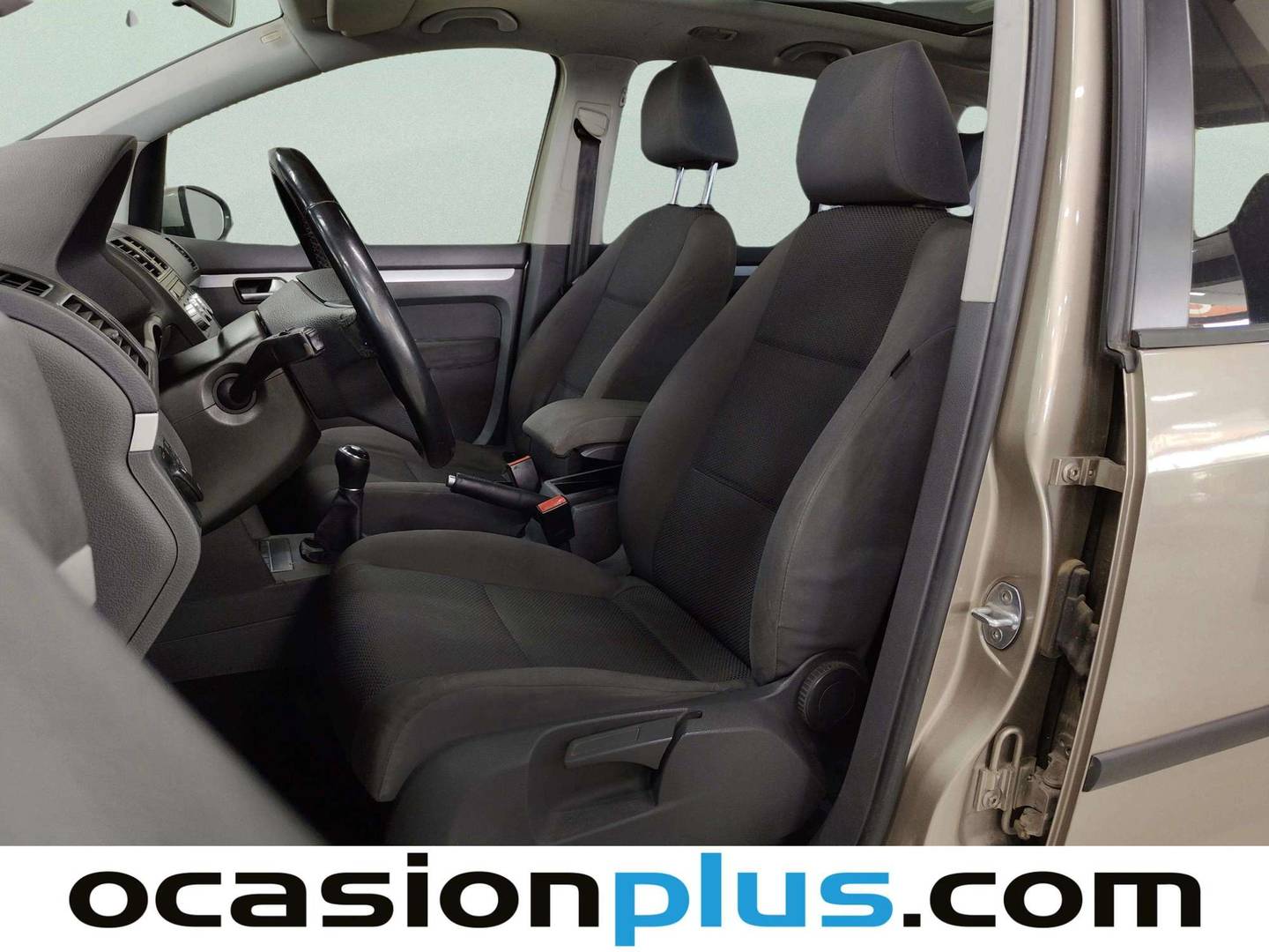 Foto asientos delanteros Volkswagen Touran Volkswagen Touran 1.2 TSI Edition (105 CV) 7 PLAZAS
