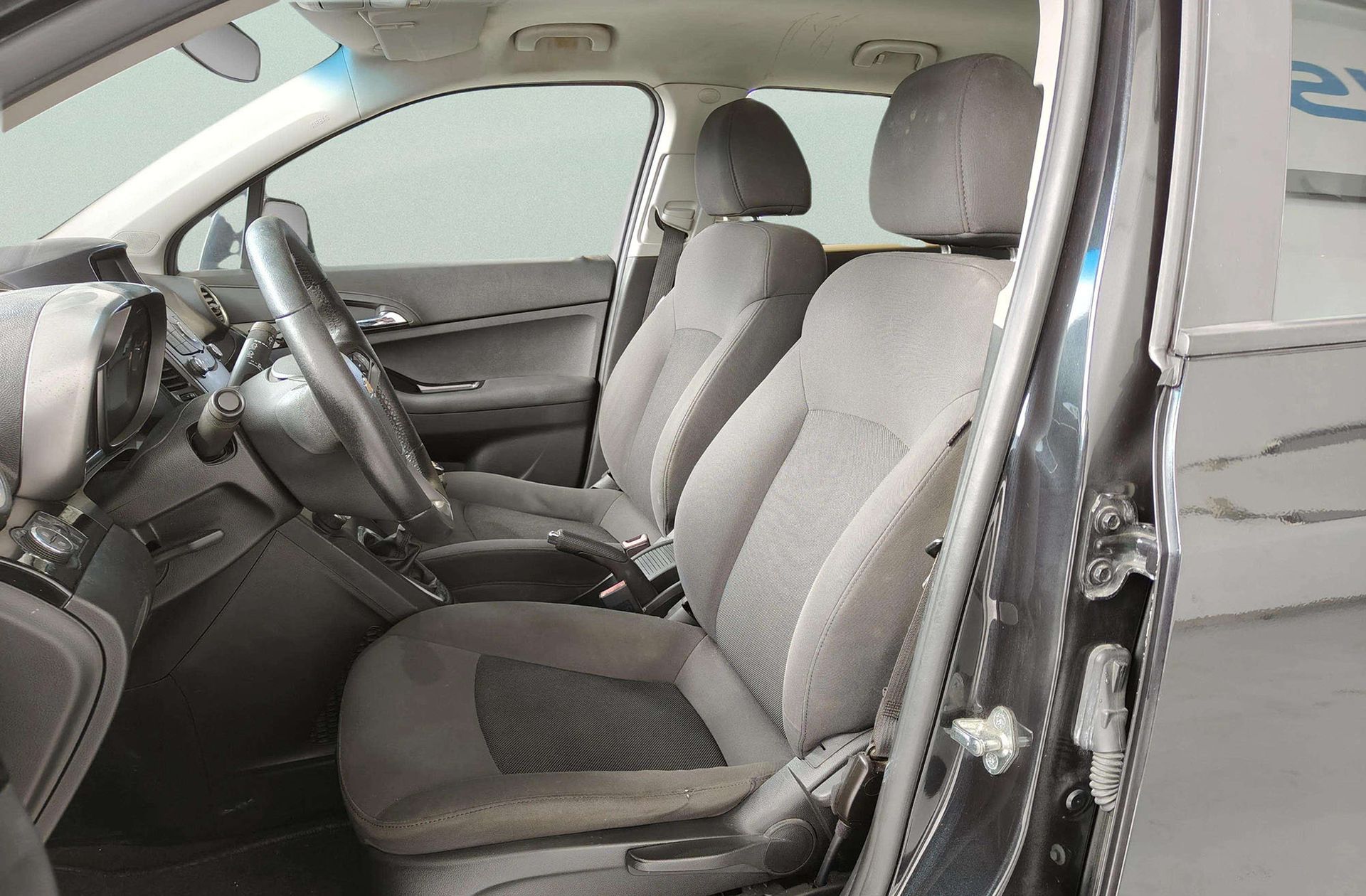 Chevrolet Orlando 2.0 VCDi LT+ 7 plazas - foto 10