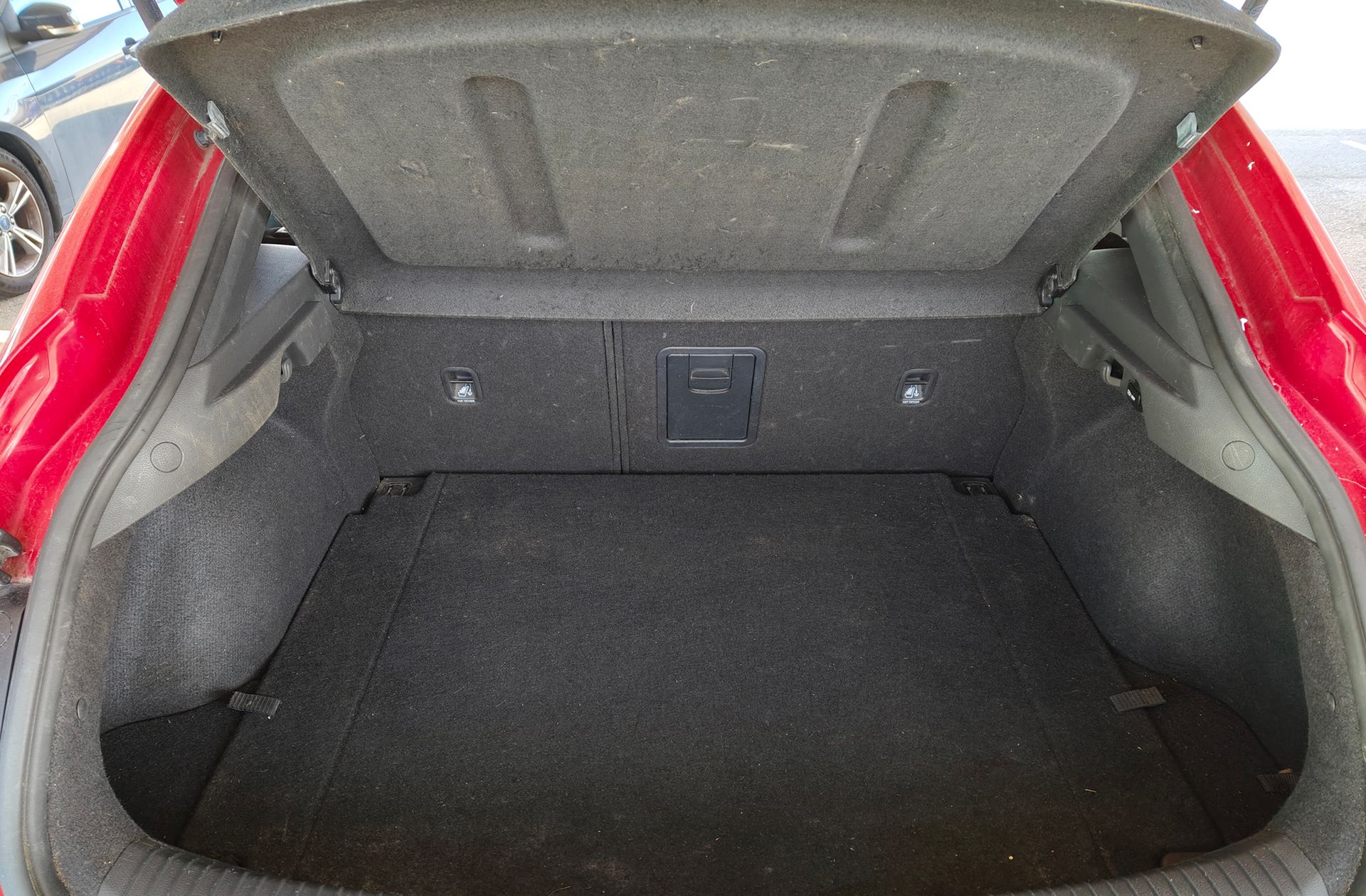Hyundai i30 1.6 CRDi Tecno Fastback - foto 17