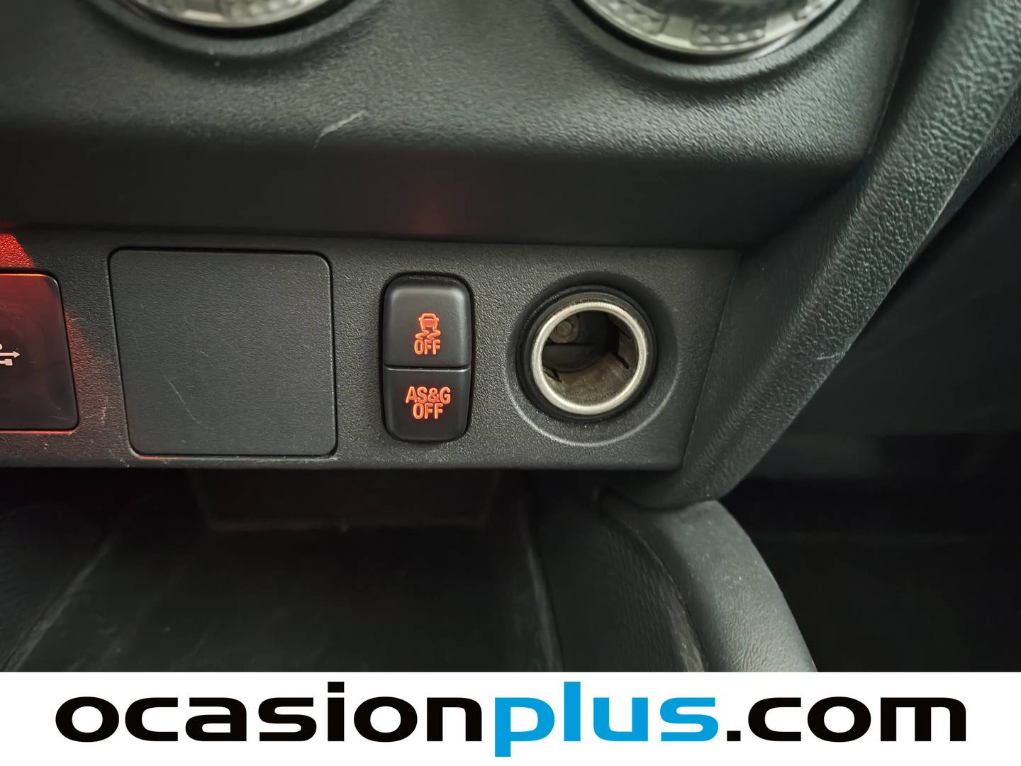 Foto Mitsubishi ASX Mitsubishi ASX 200 MPI Challenge (150 CV)