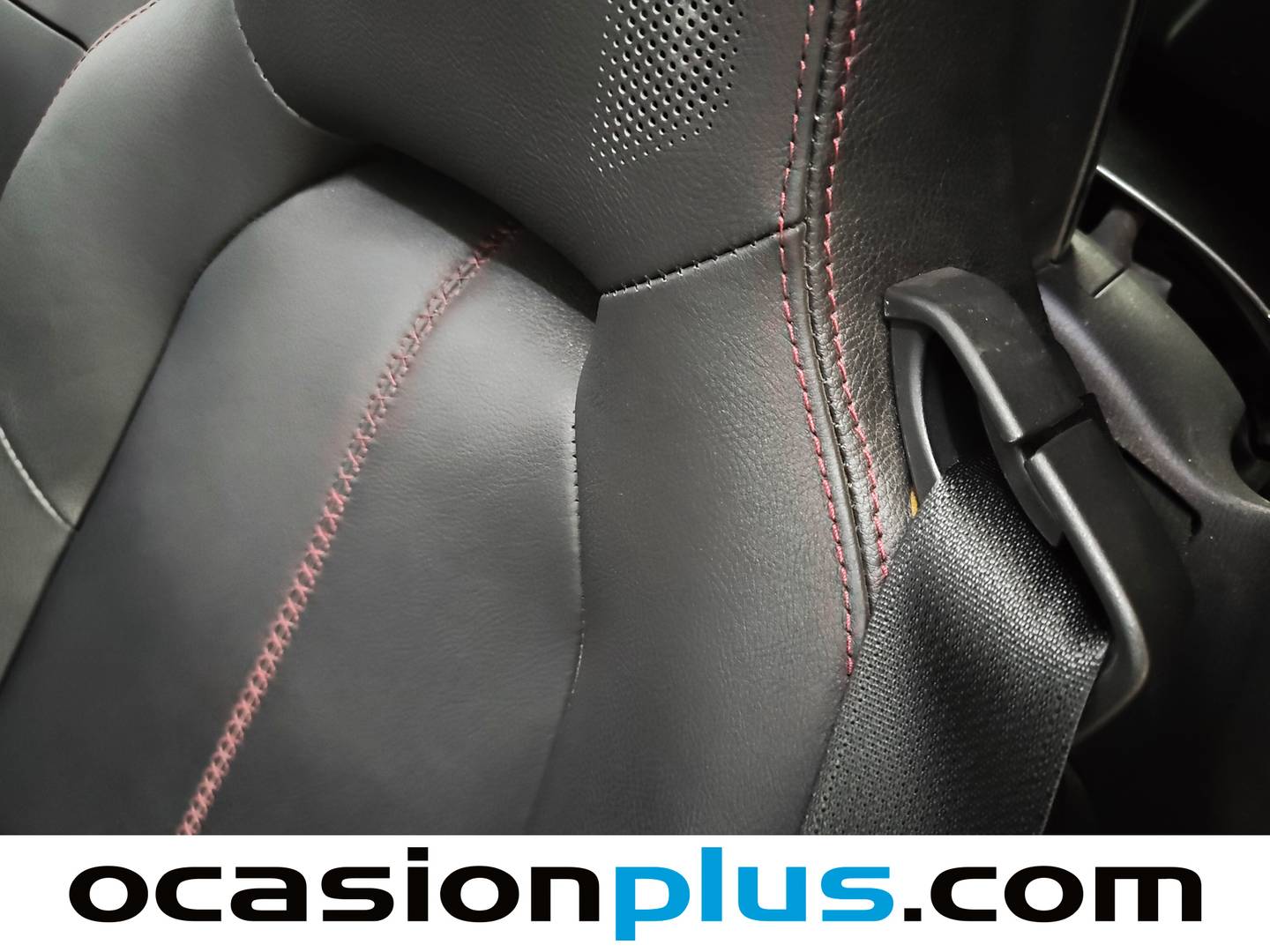 Extras y acabados del Mazda MX-5 Mazda MX-5 1.5 Zenith Nappa RF (132 CV)