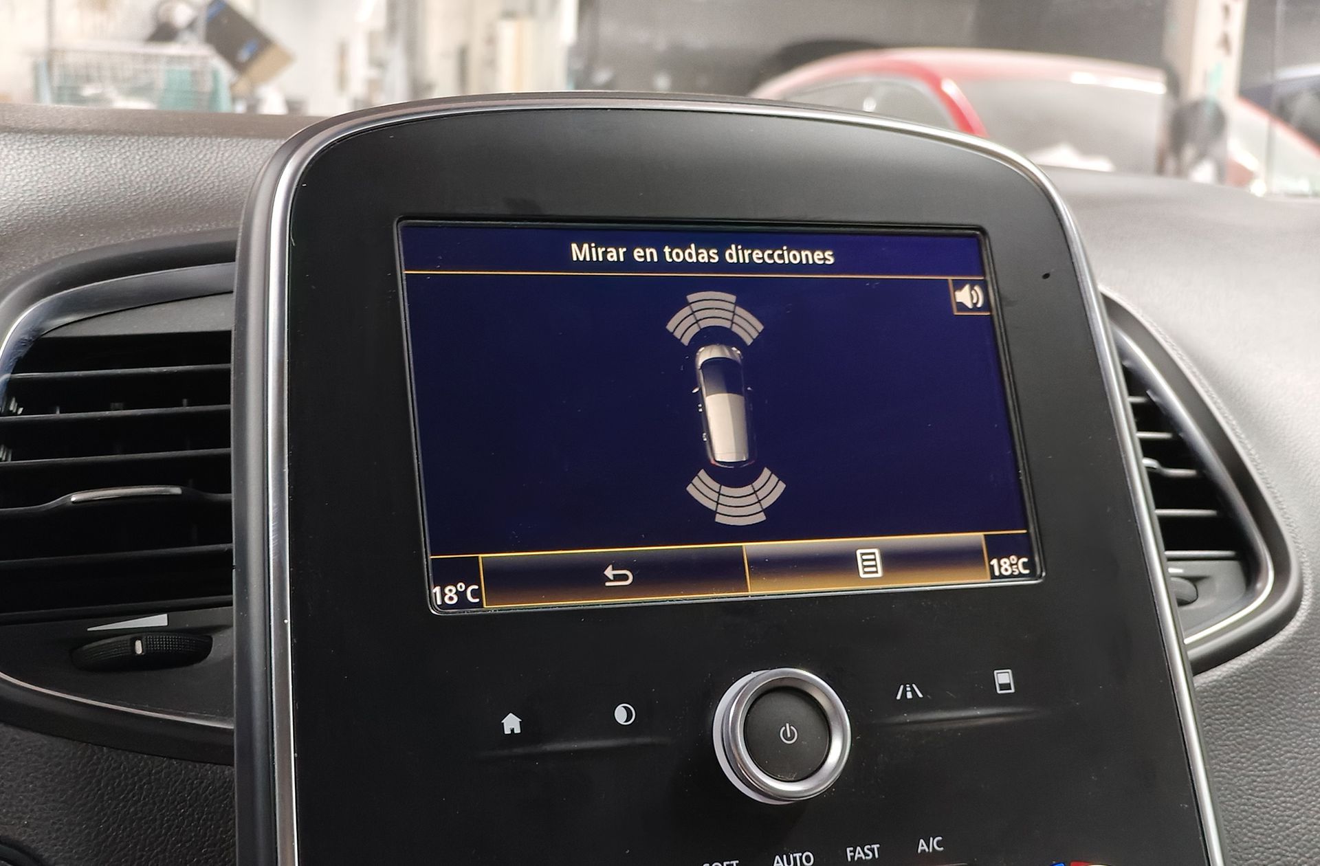 Renault Scénic dCi 110 Energy Intens EDC - foto 10
