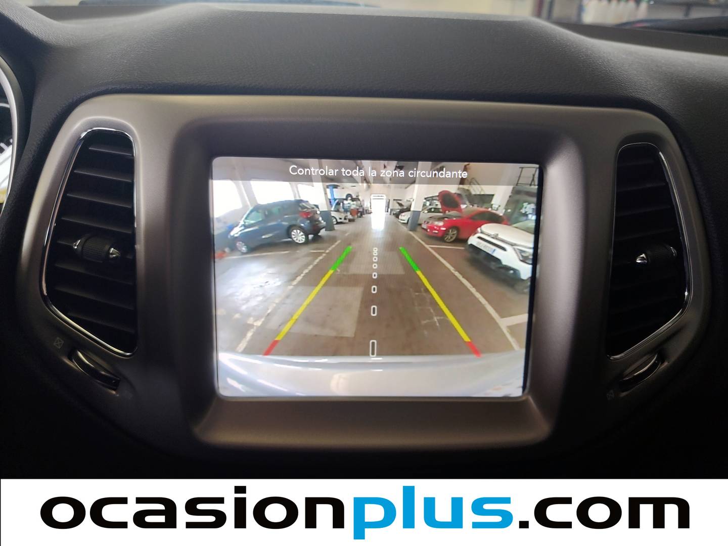 Equipamiento del Jeep Compass Jeep Compass 1.3 Gse T4 Longitude FWD MT (130 CV)