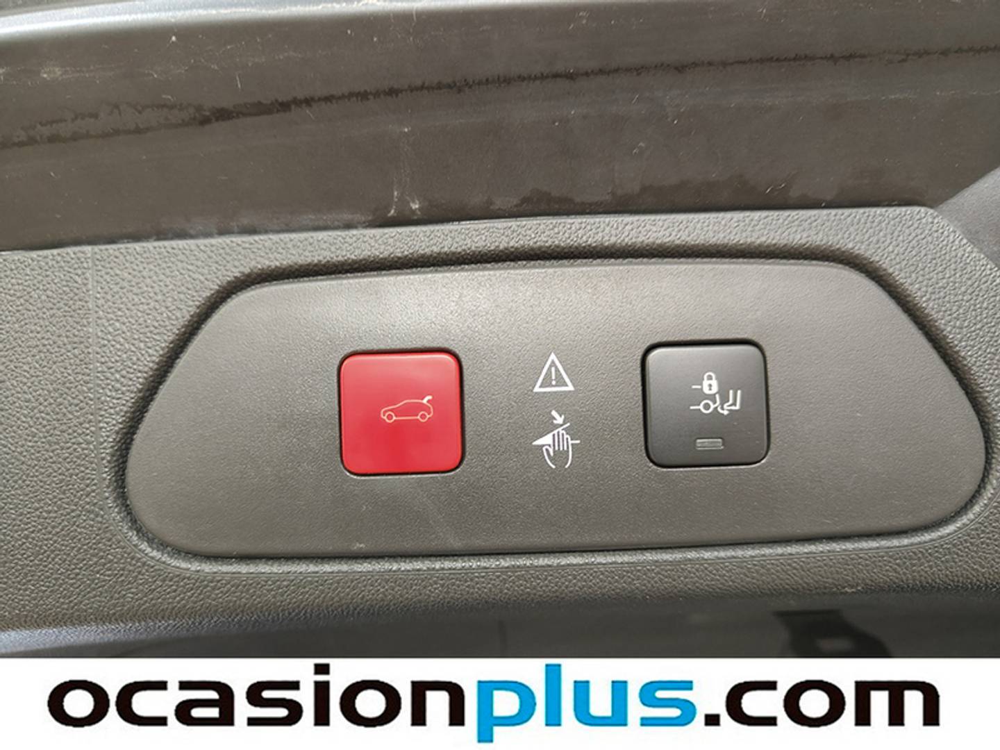 Equipamiento del Opel Grandland X Opel Grandland X 1.2 Turbo S&S ecoTEC Excellence (130 CV)