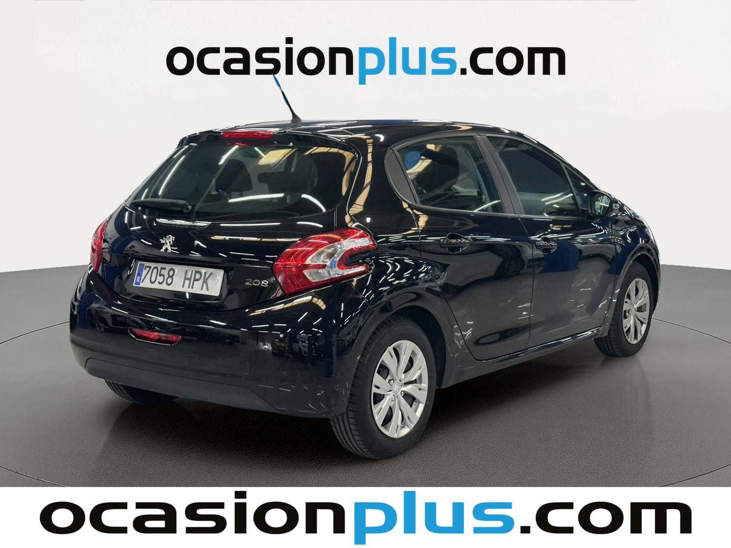 Foto trasera Peugeot 208 Peugeot 208 1.2 VTi Active (82 CV) izquierda
