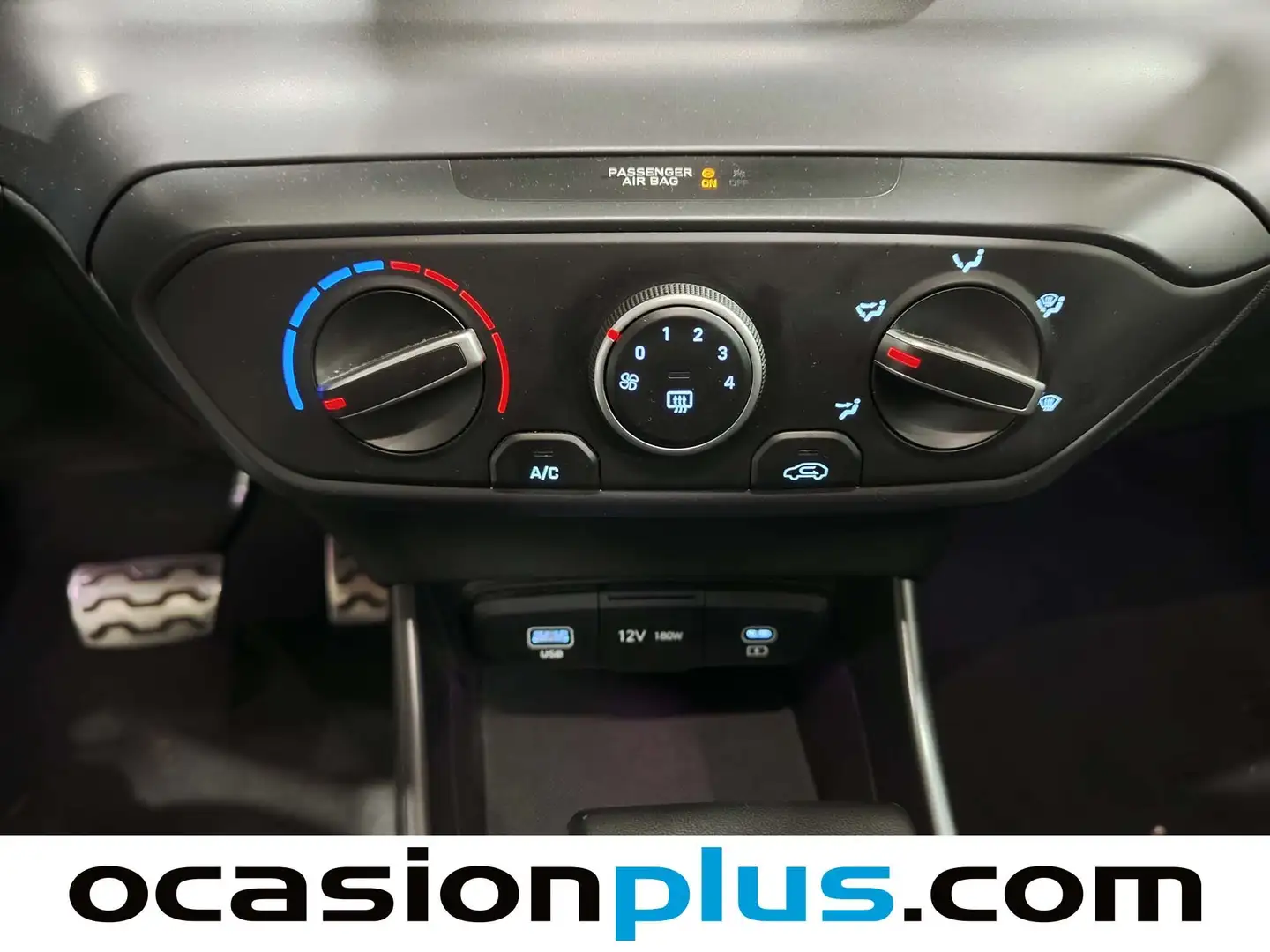 Foto Hyundai Bayon Hyundai Bayon 1.0 TGDI 48V Maxx DCT (100 CV)