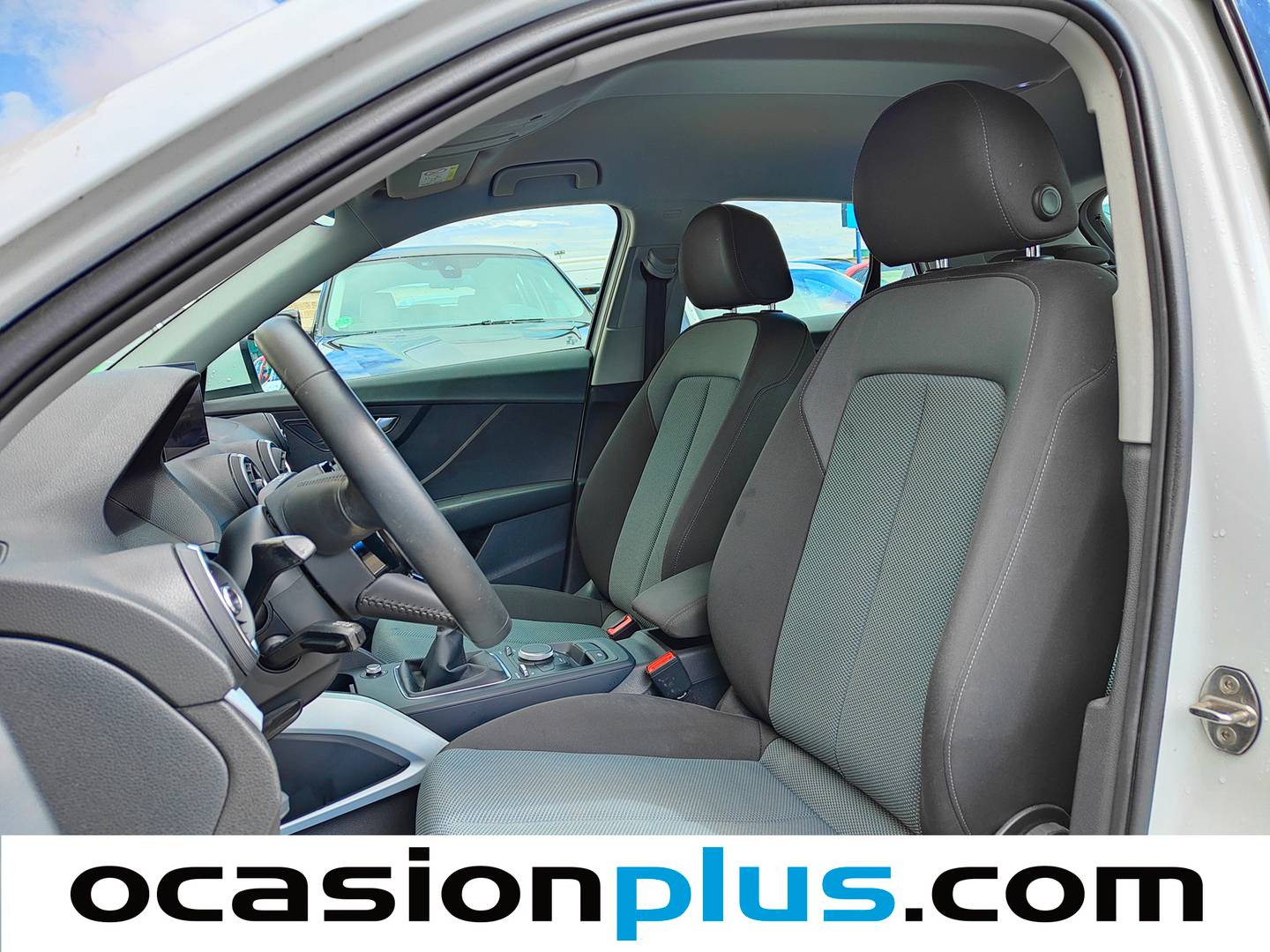Foto asientos delanteros Audi Q2 Audi Q2 Design 30 TFSI (116 CV)