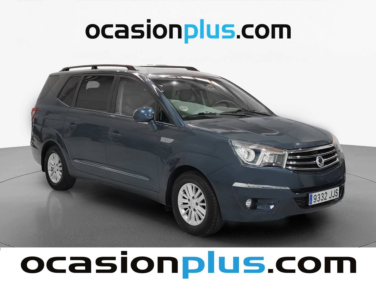 Foto delantera SsangYong Rodius SsangYong Rodius 2.0 e-Xdi Premium (155 CV) 7 Plazas izquierda