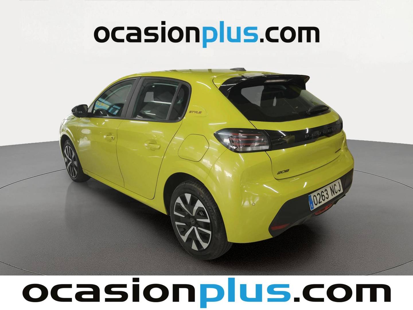 Foto trasera Peugeot 208 Peugeot 208 Style Hybrid 110 eDCS6 (110 CV) izquierda