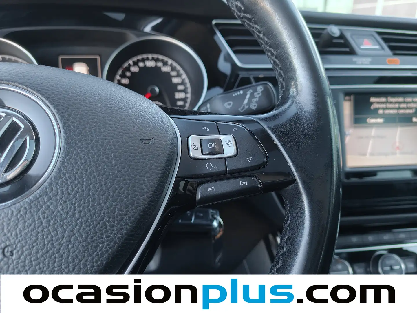 Foto Volkswagen Touran Volkswagen Touran 2.0 TDI BMT (150 CV) DSG 7 Plazas