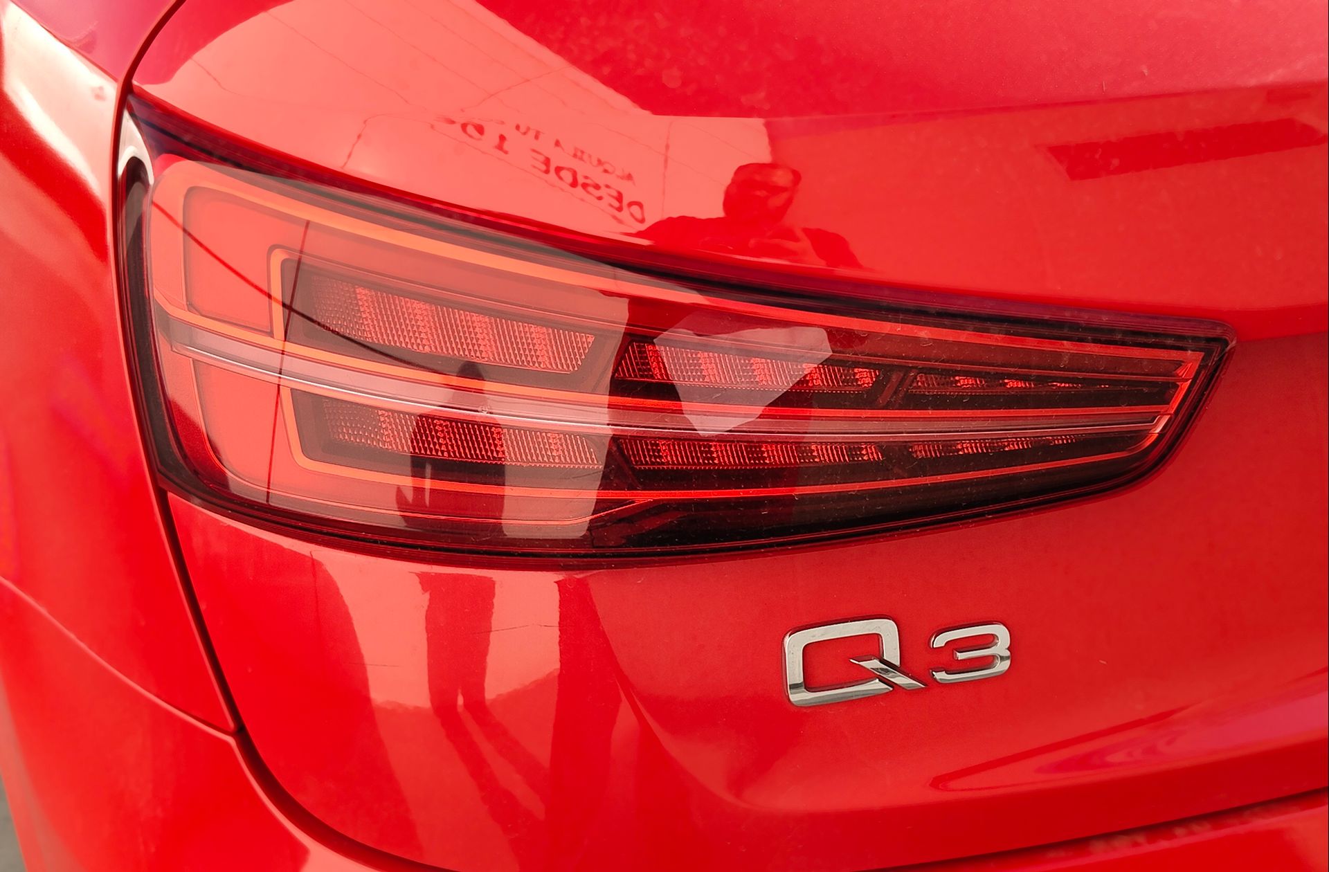 Audi Q3 design edition 2.0 TDI - foto 15