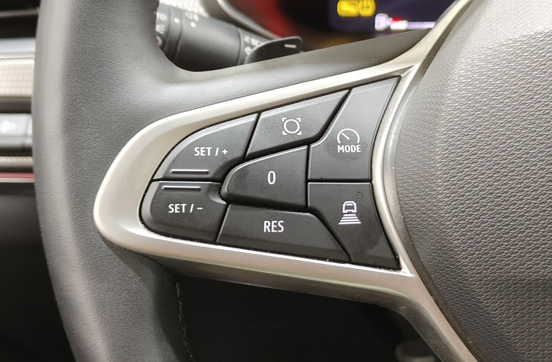 Renault Arkana Techno TCe 140 Mild hybrid EDC - foto 29
