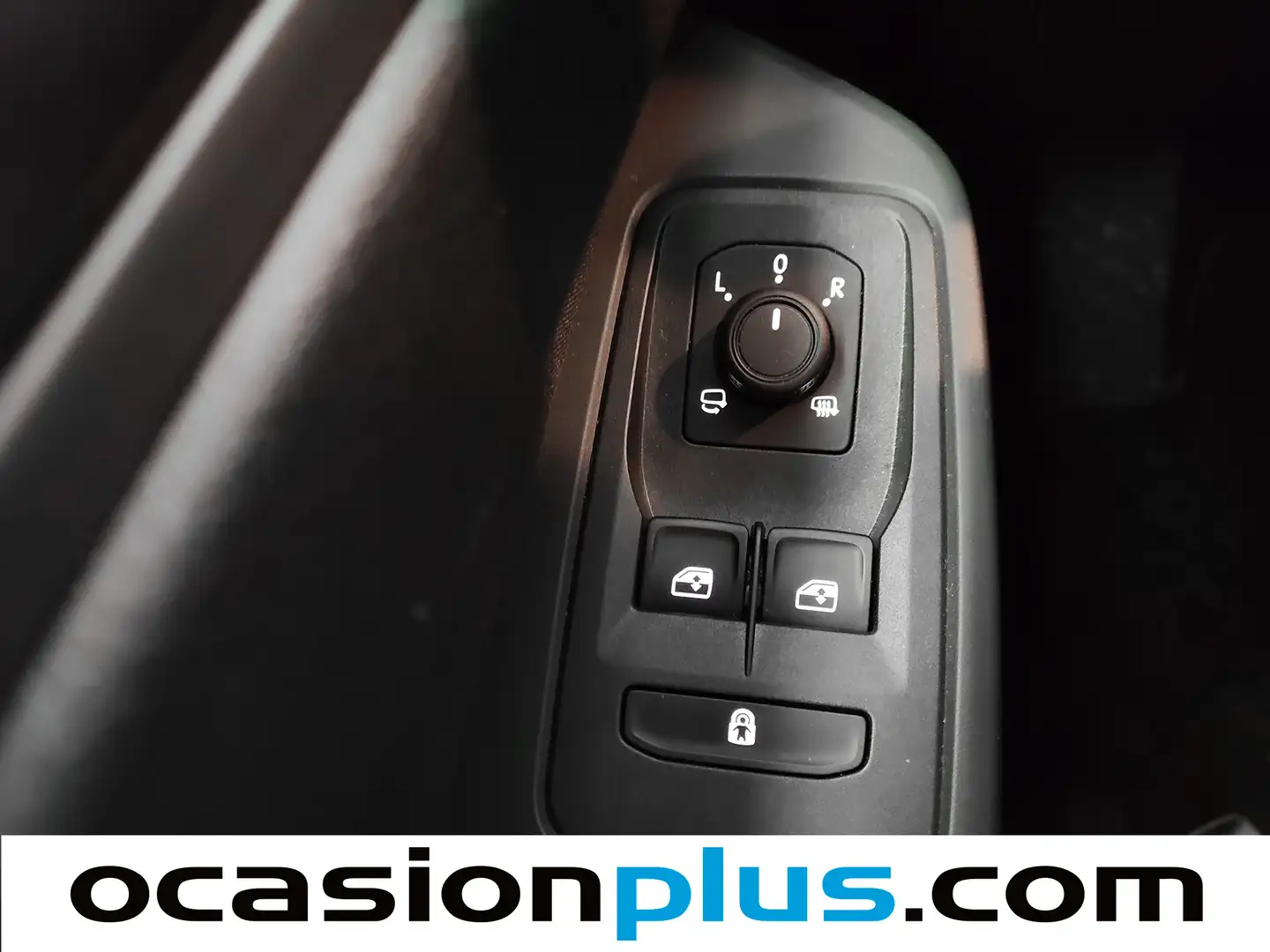 Foto Ford Tourneo Connect Ford Tourneo Connect 2.0 Ecoblue S&S Titanium Auto (122 CV) 7 Plazas