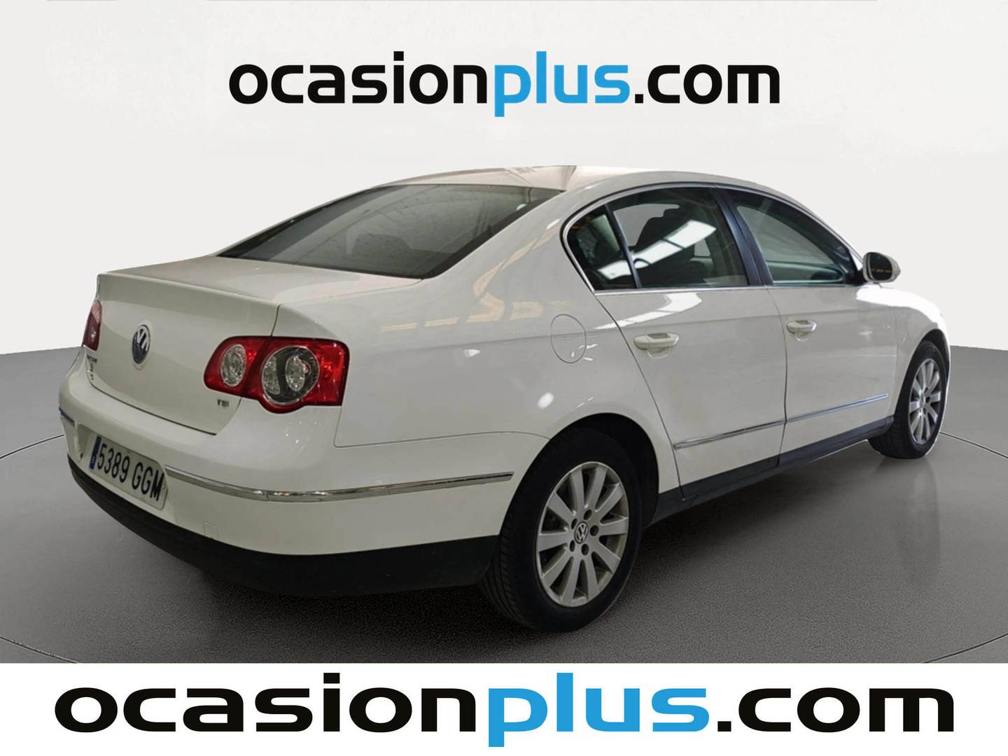 Foto trasera Volkswagen Passat Volkswagen Passat Advance 1.4 TSI (122 CV) derecha