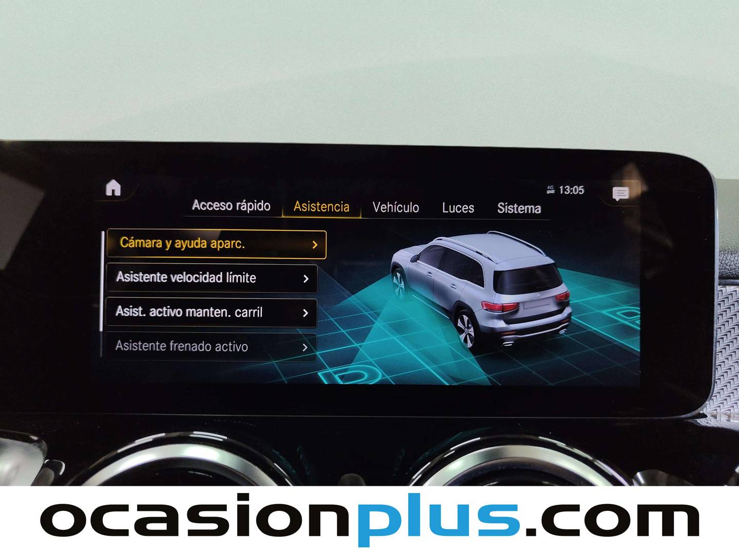 Foto Mercedes GLB Mercedes-Benz GLB 200 d (150 CV) Pack AMG