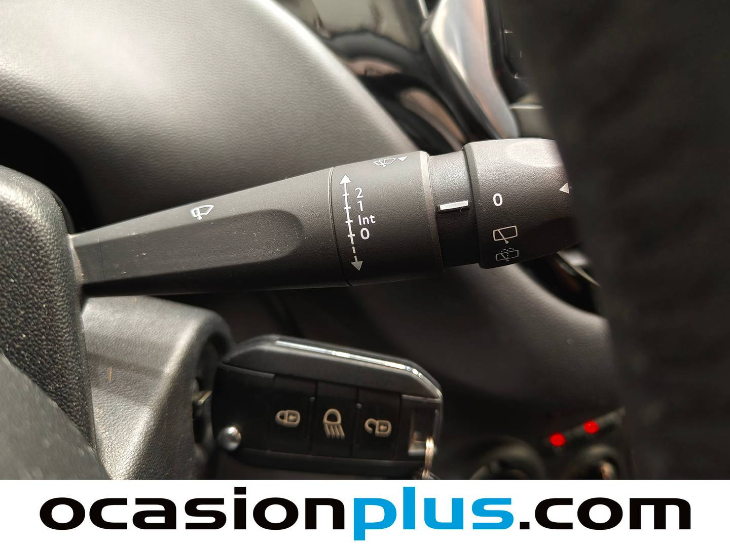 Peugeot 208 Peugeot 208 PureTech 82 S&S Active (82 CV) manual