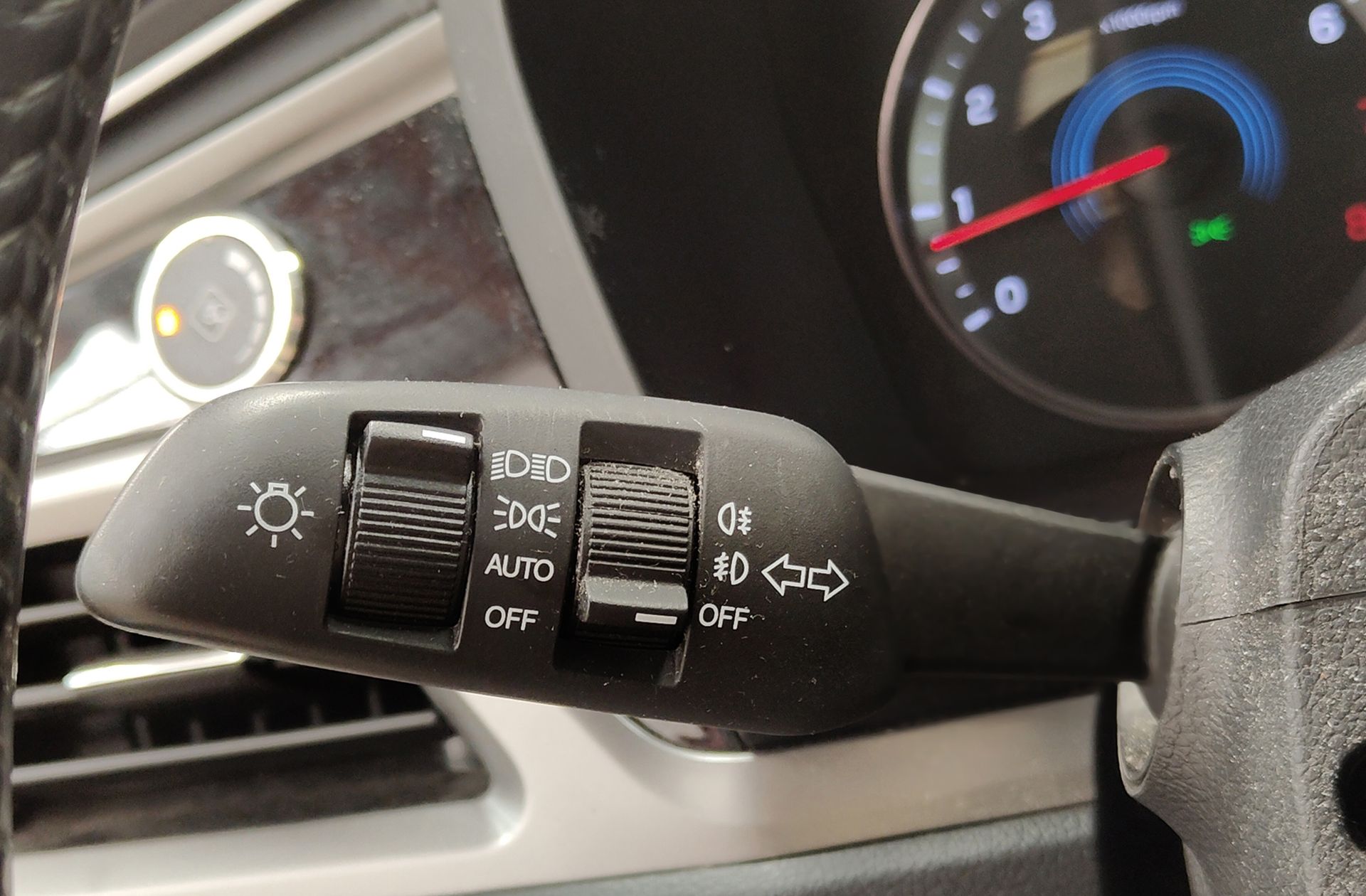 SsangYong Korando G15T LP Urban - foto 23