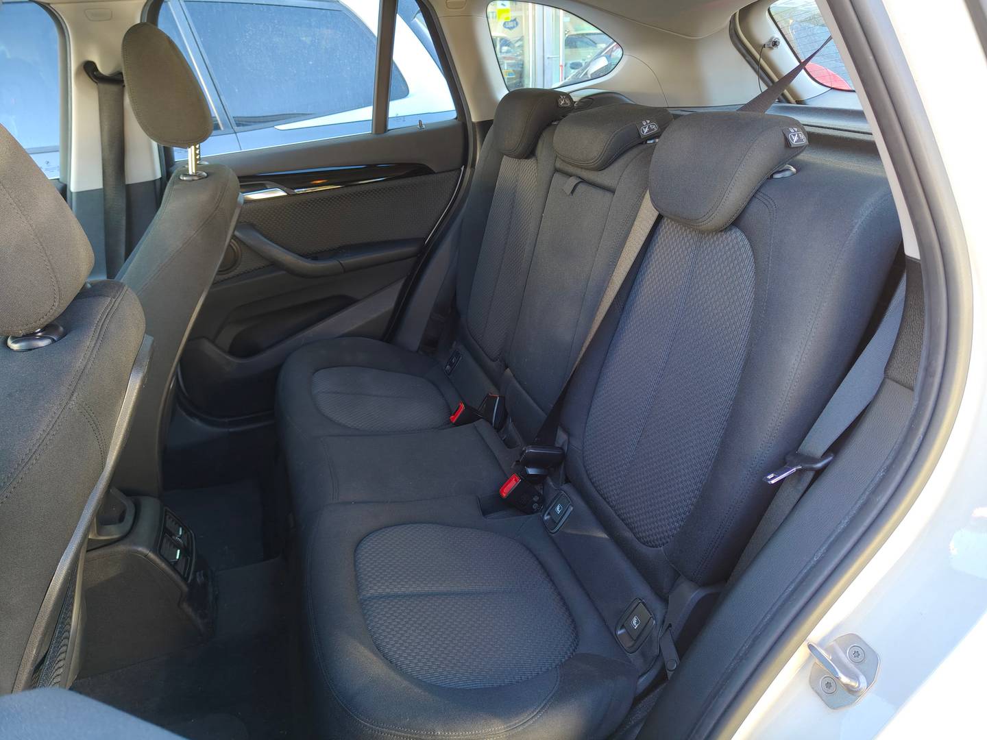 Foto asientos traseros BMW X1 BMW X1 sDrive18d Business (150 CV)