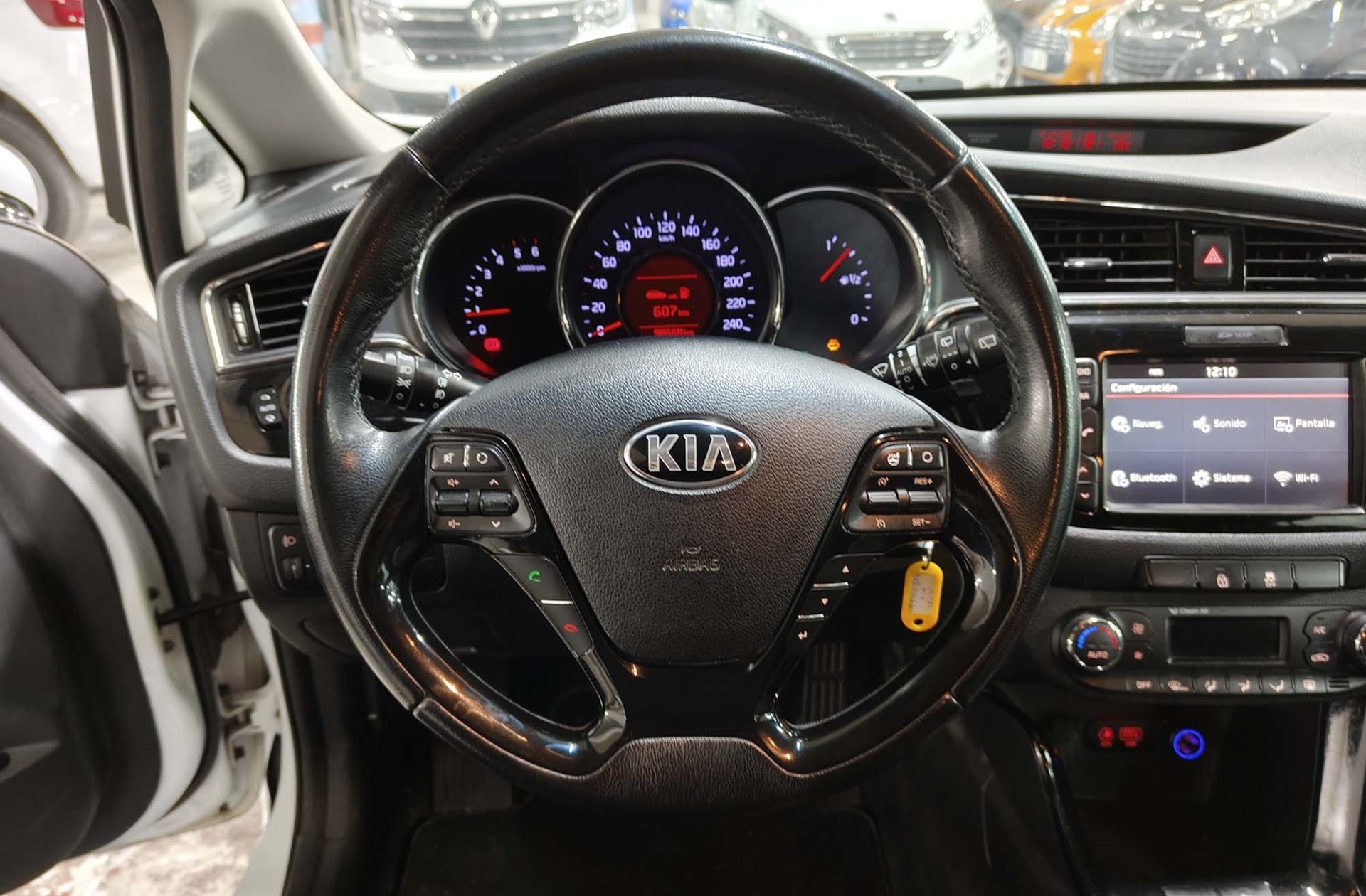 Kia Ceed 1.6 CRDi VGT x-Tech17 - foto 20