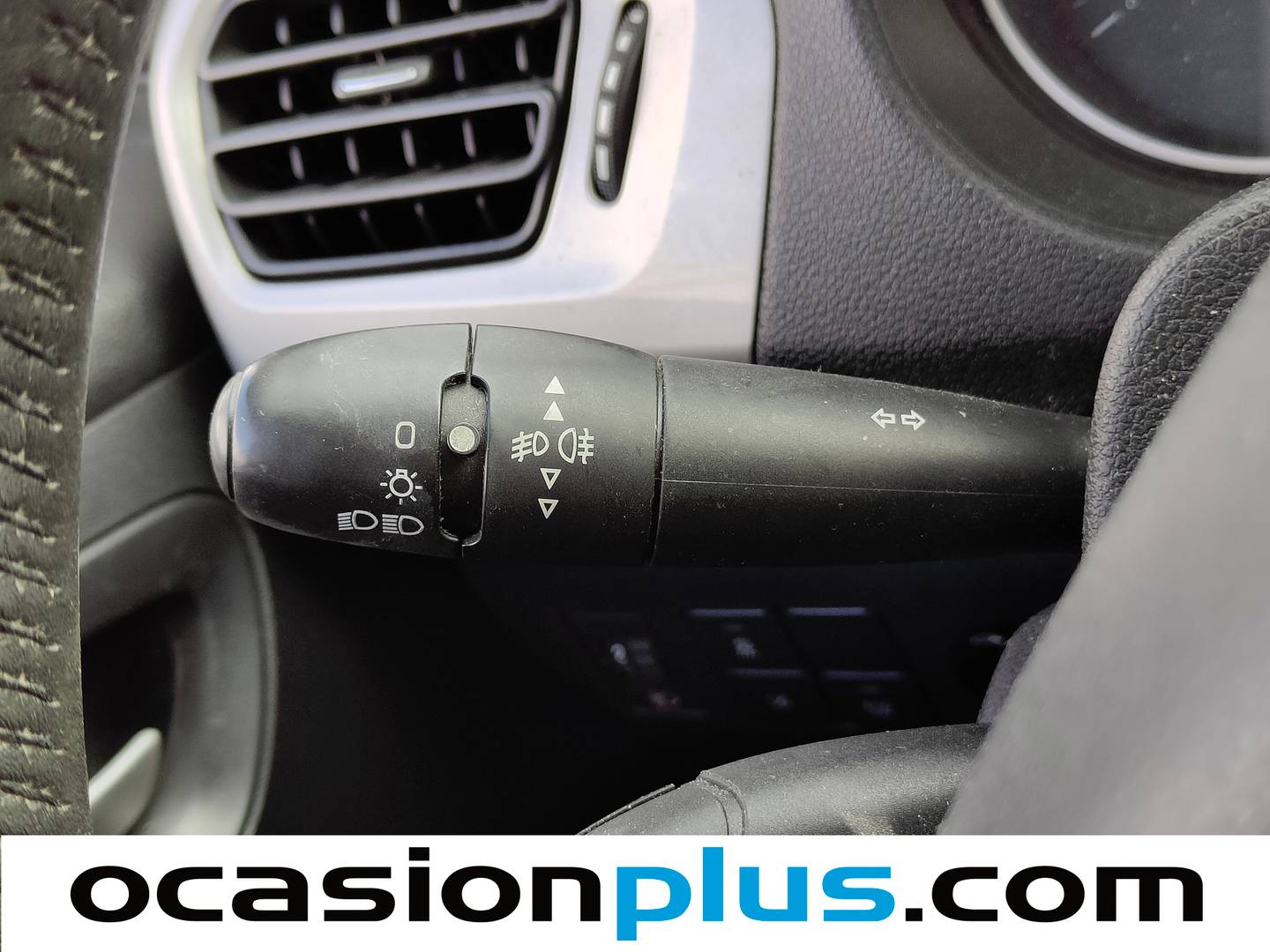 Citroën C-Elysée Citroën C-Elysee BlueHDi 100 Shine (102 CV) de segunda mano