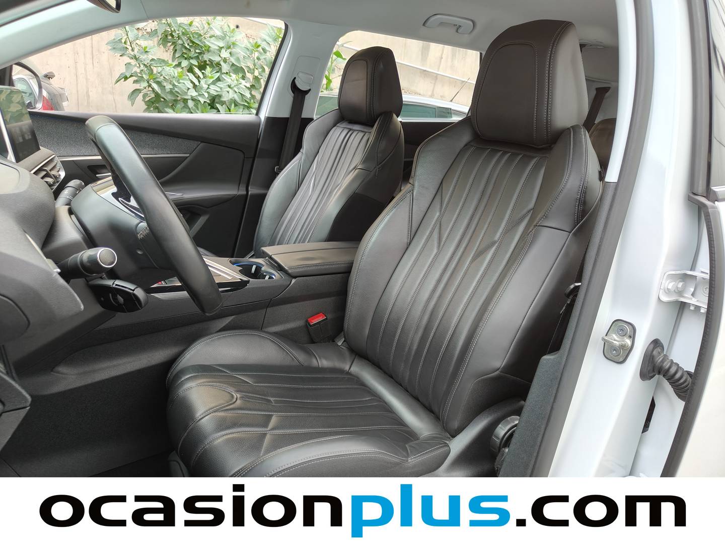 Foto asientos delanteros Peugeot 5008 Peugeot 5008 BlueHDi 130 S&S Allure (130 CV) 7 Plazas
