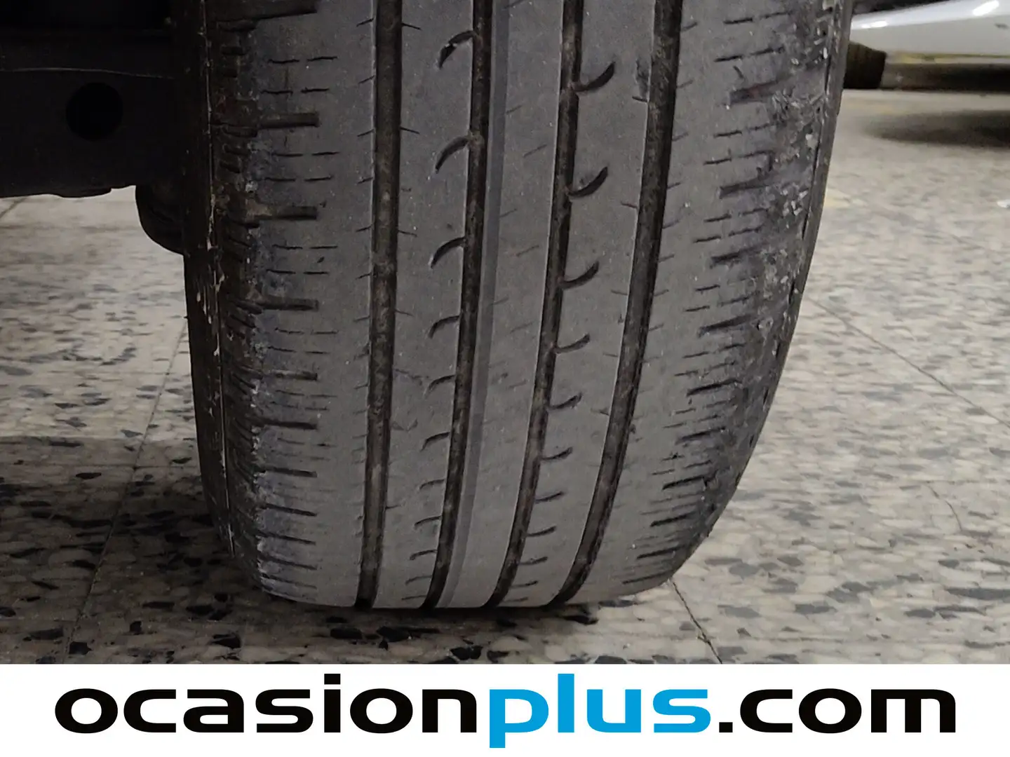 Foto Lexus NX Lexus NX 300h Corporate 2WD (197 CV)