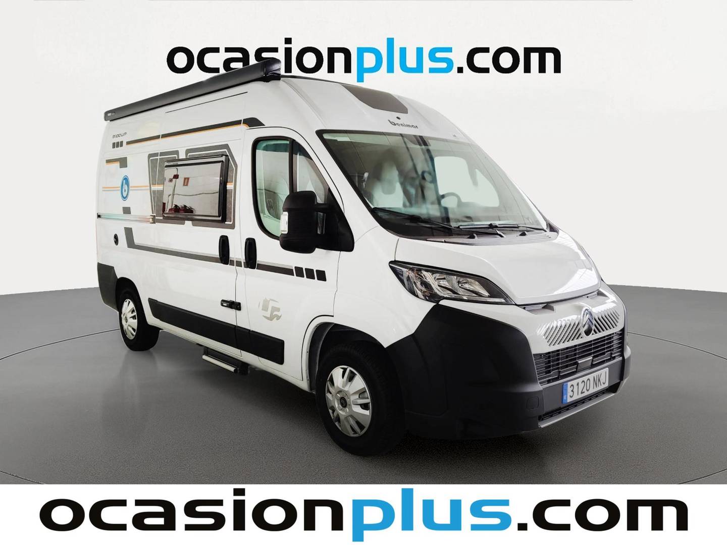 Foto delantera Benimar BENIVAN Benimar BENIVAN B100UP (140 CV) 4 Plazas derecha