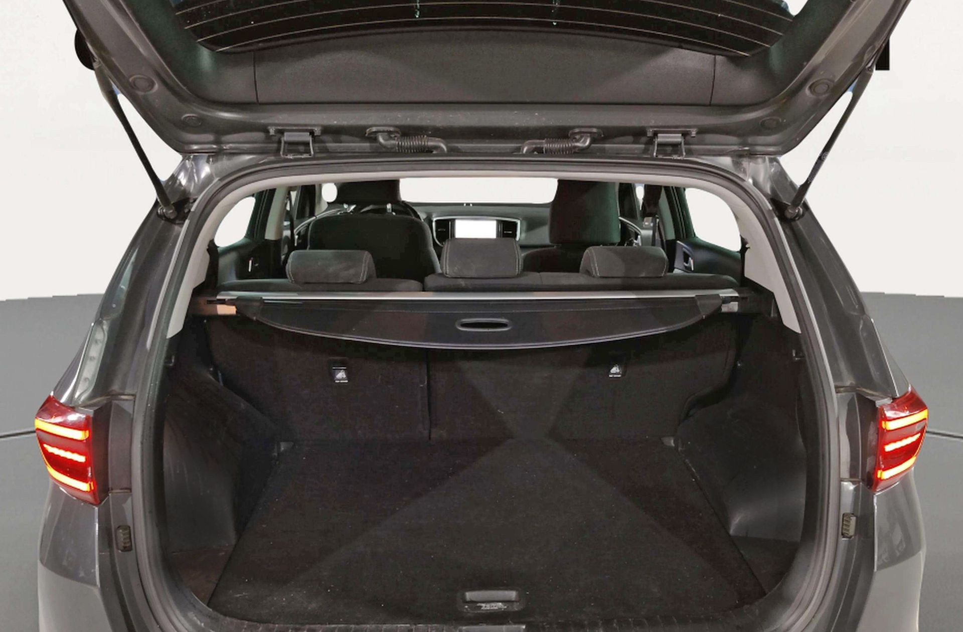 Kia Sportage 1.6 CRDi MHEV Drive Plus 4x2 - foto 17