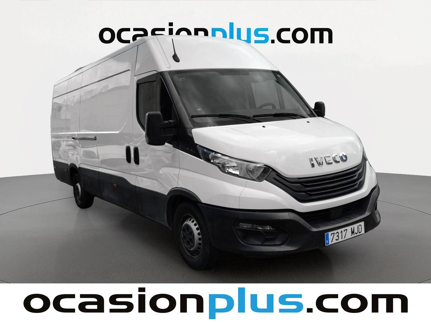 Foto delantera Iveco Daily Iveco Daily Furgon 35S 16 V 4100/H2 (156 CV) derecha