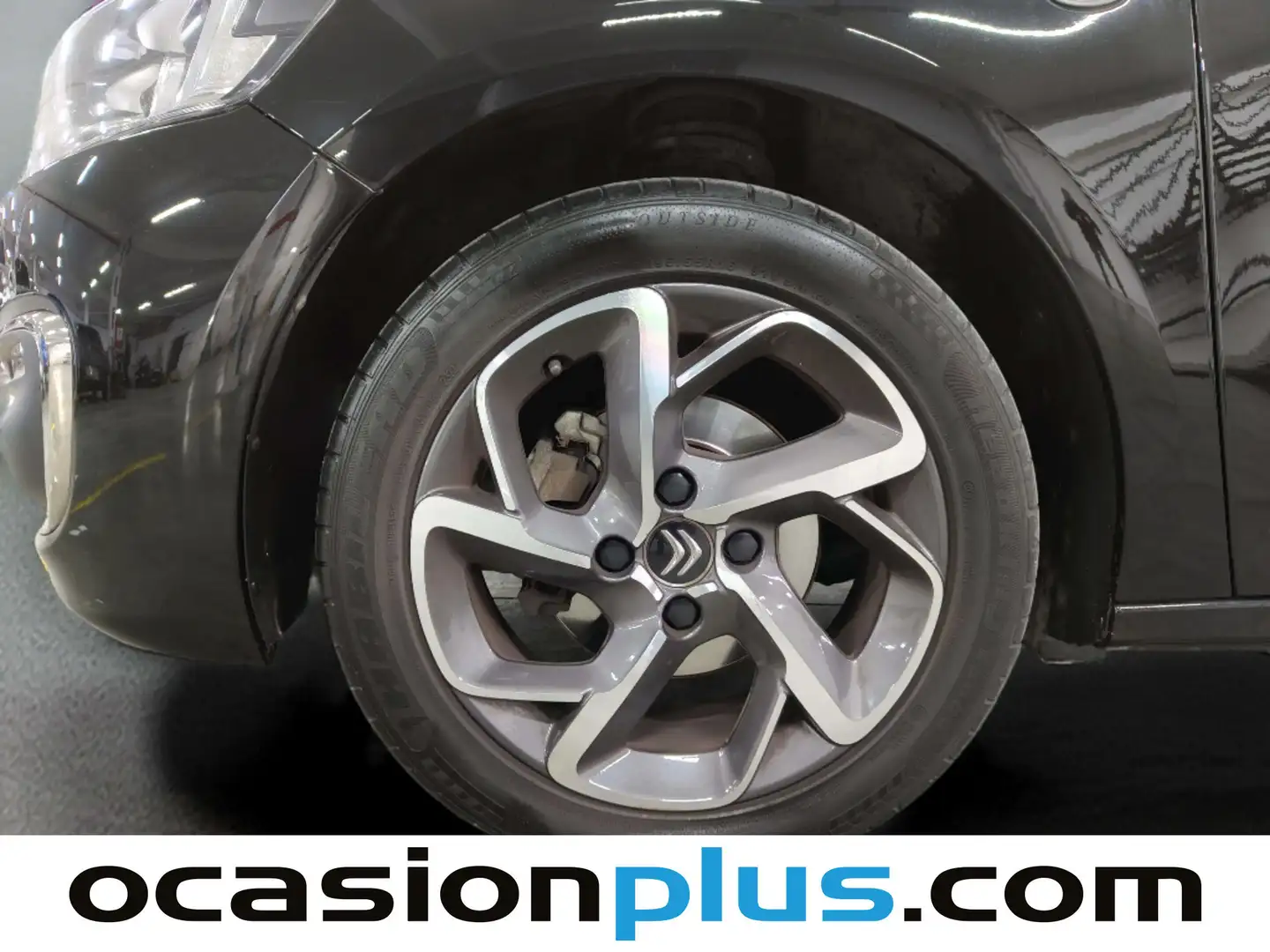 Foto Citroën C-Elysée Citroen C-Elysee BlueHDi 100 Shine (102 CV)