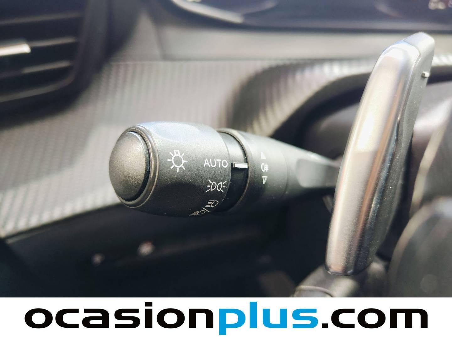 Acabados Peugeot 208 Peugeot 208 PureTech 100 Active Pack EAT8 (100 CV)